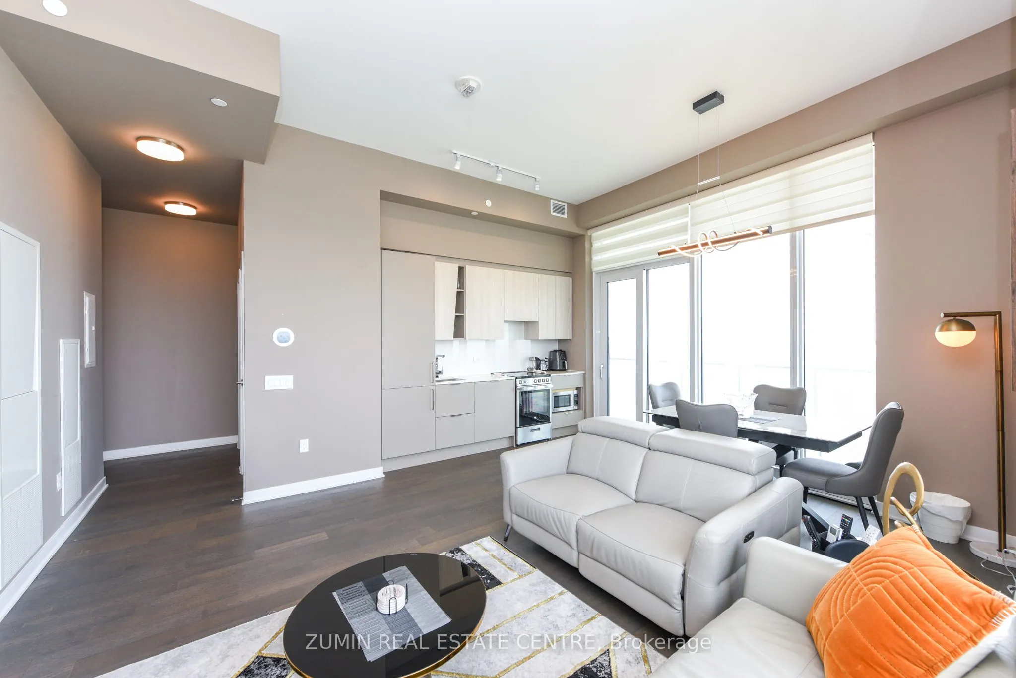 3900 Confederation Parkway #5907
