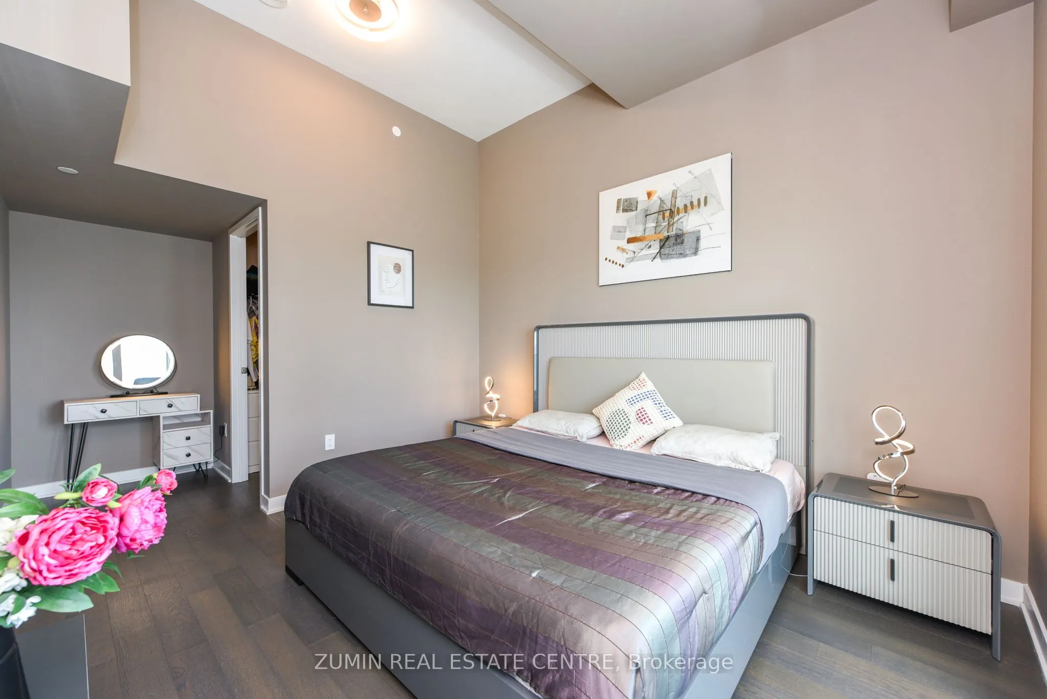 3900 Confederation Parkway #5907