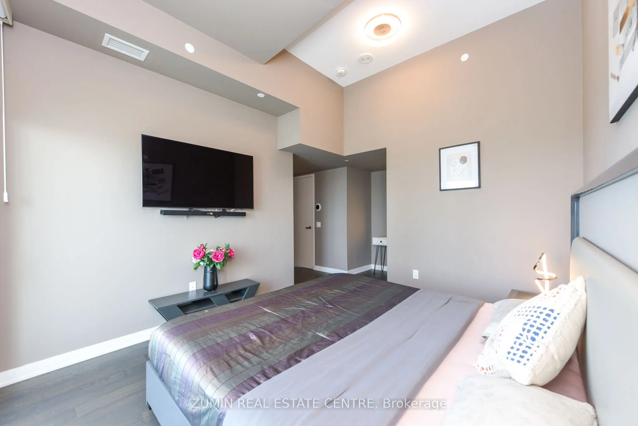3900 Confederation Parkway #5907