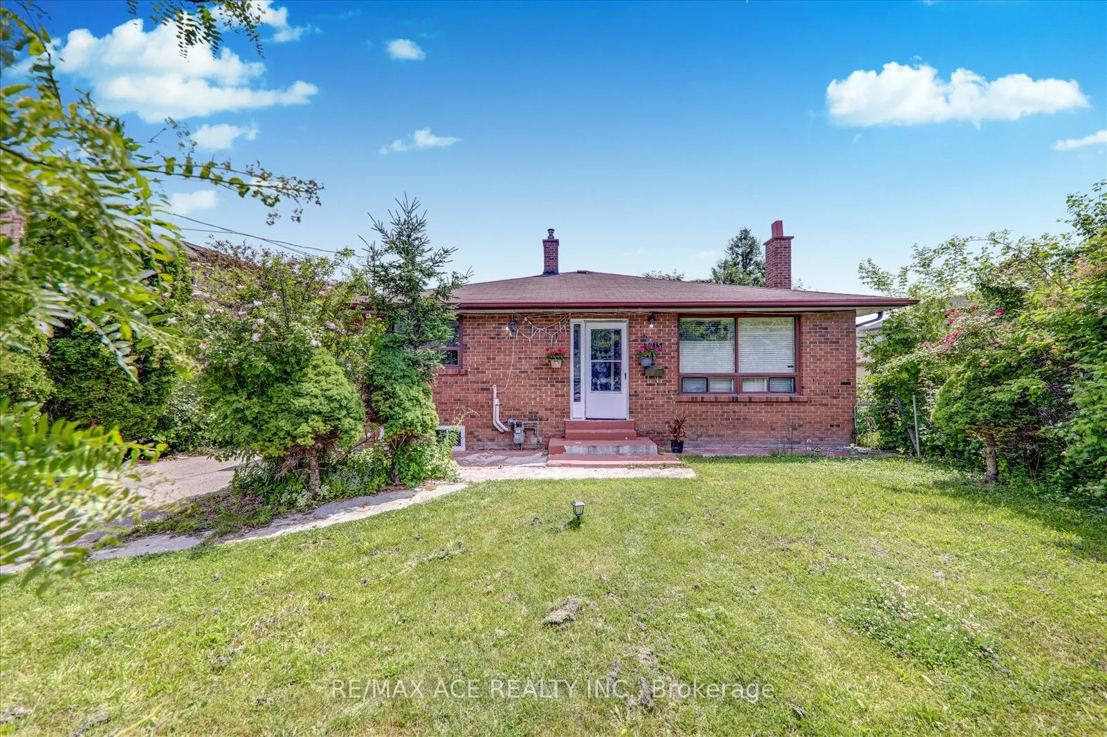 3215 Parkerhill Road