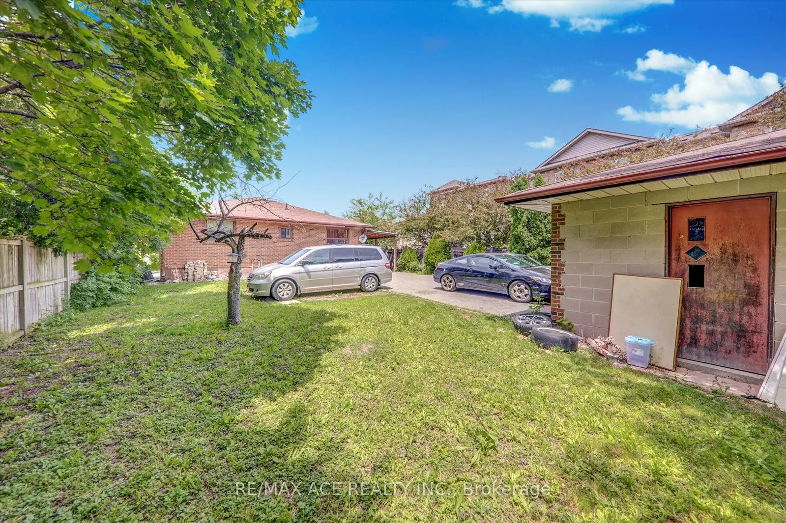 3215 Parkerhill Road