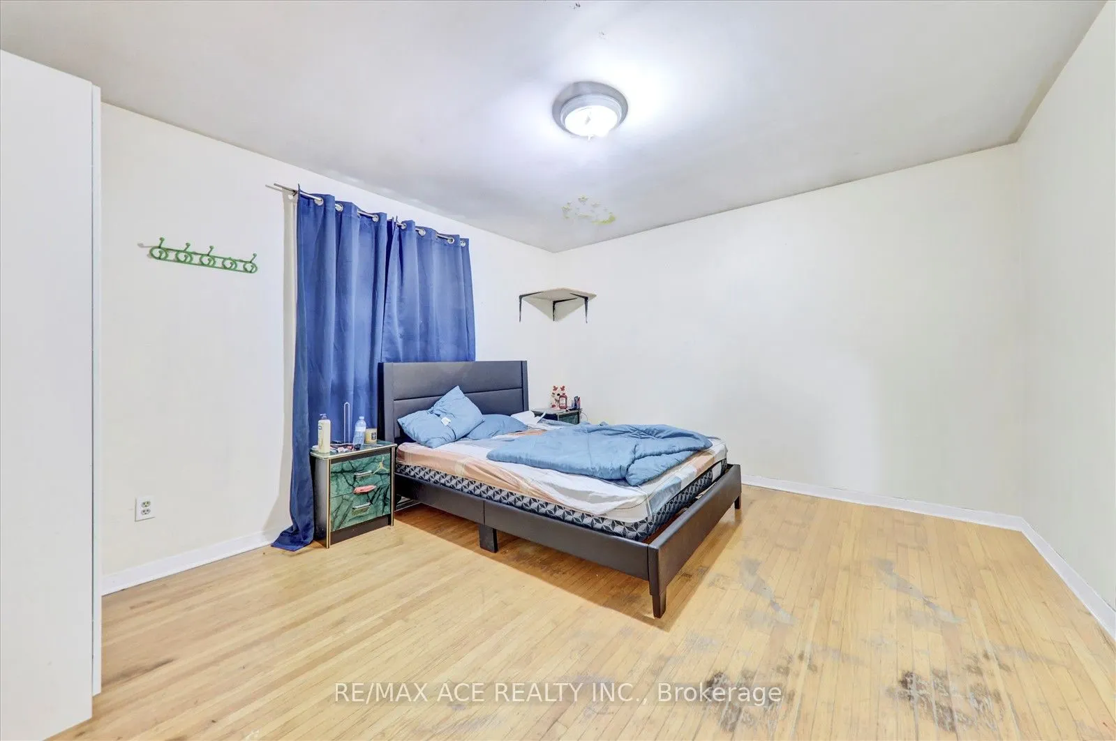 3215 Parkerhill Road