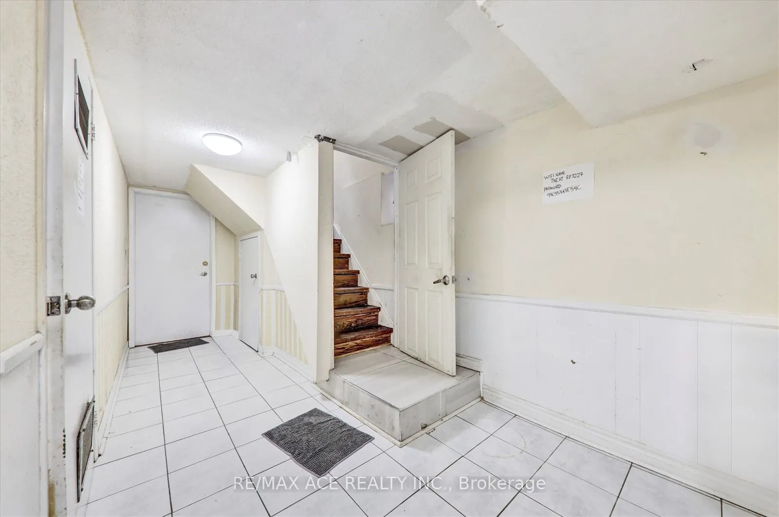 3215 Parkerhill Road
