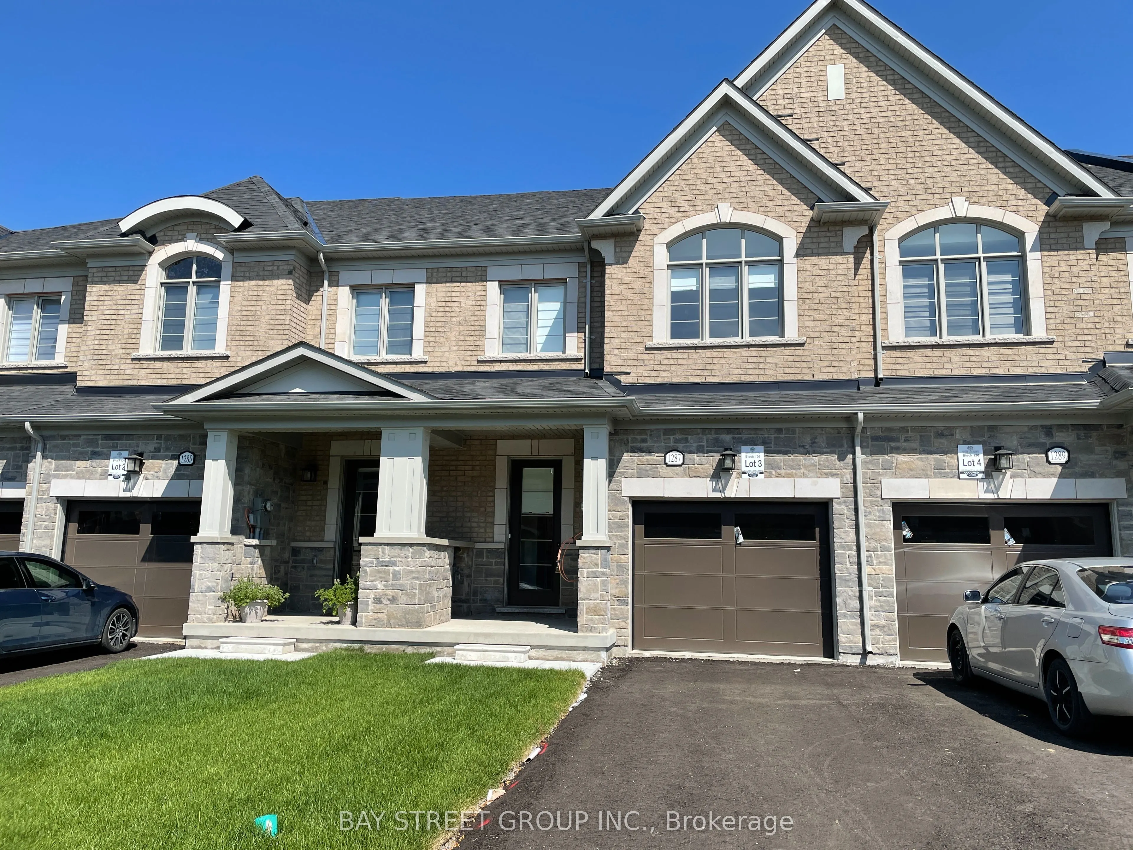 1287 Chee Chee Landing