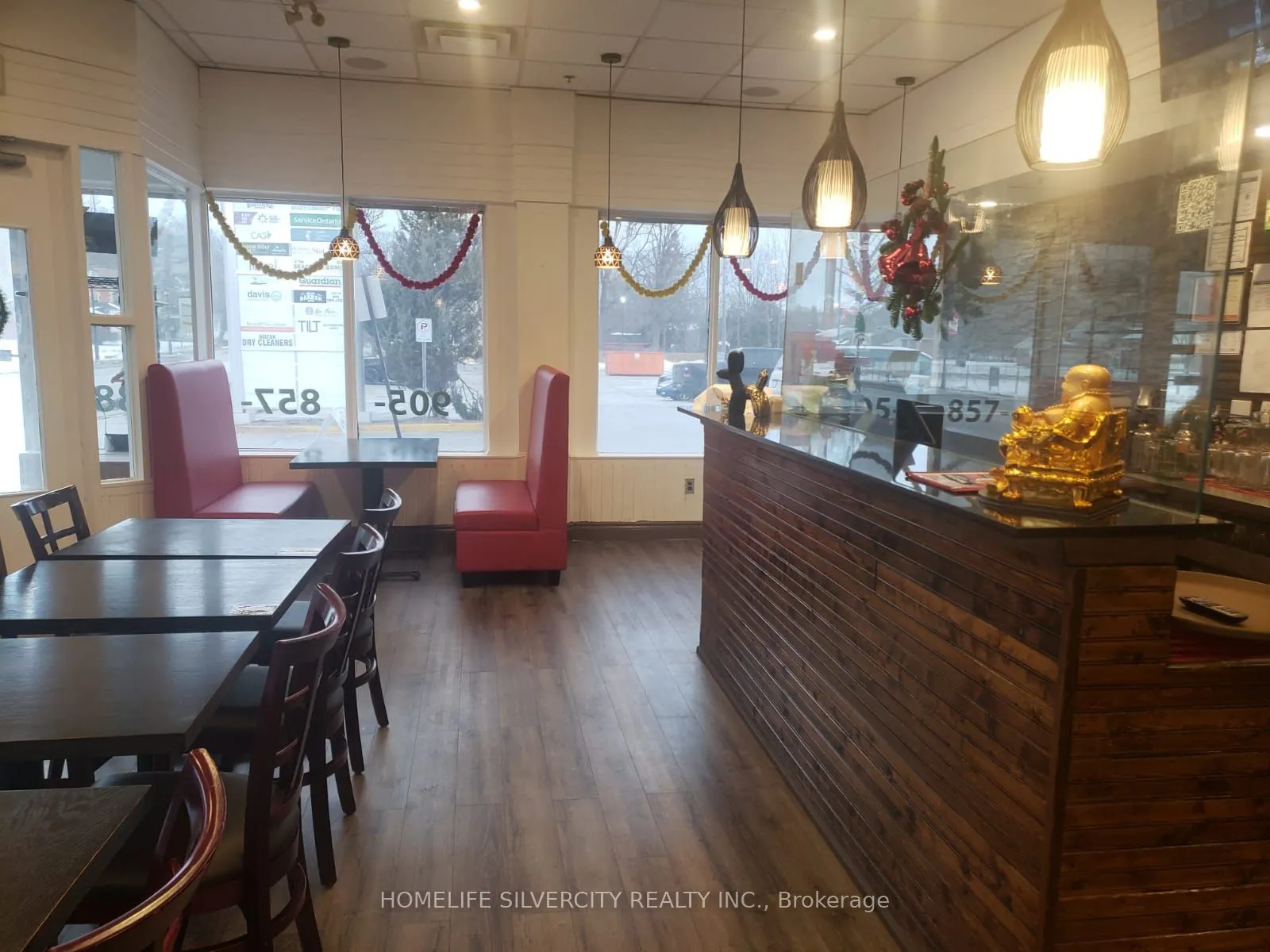 18 King Street E, #L5