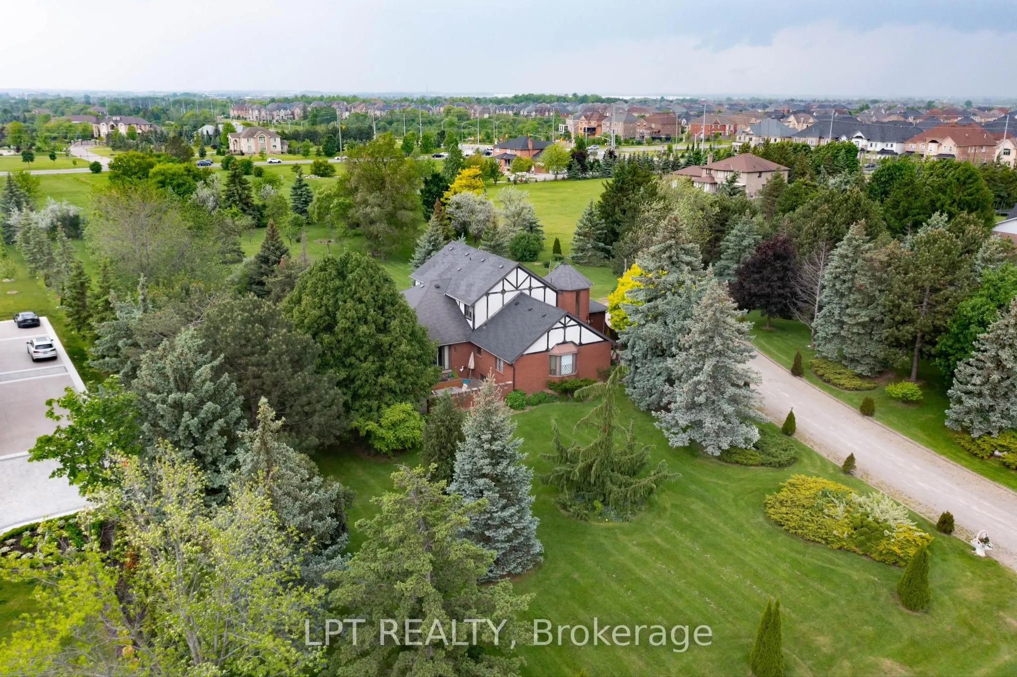 6 Fenton Way