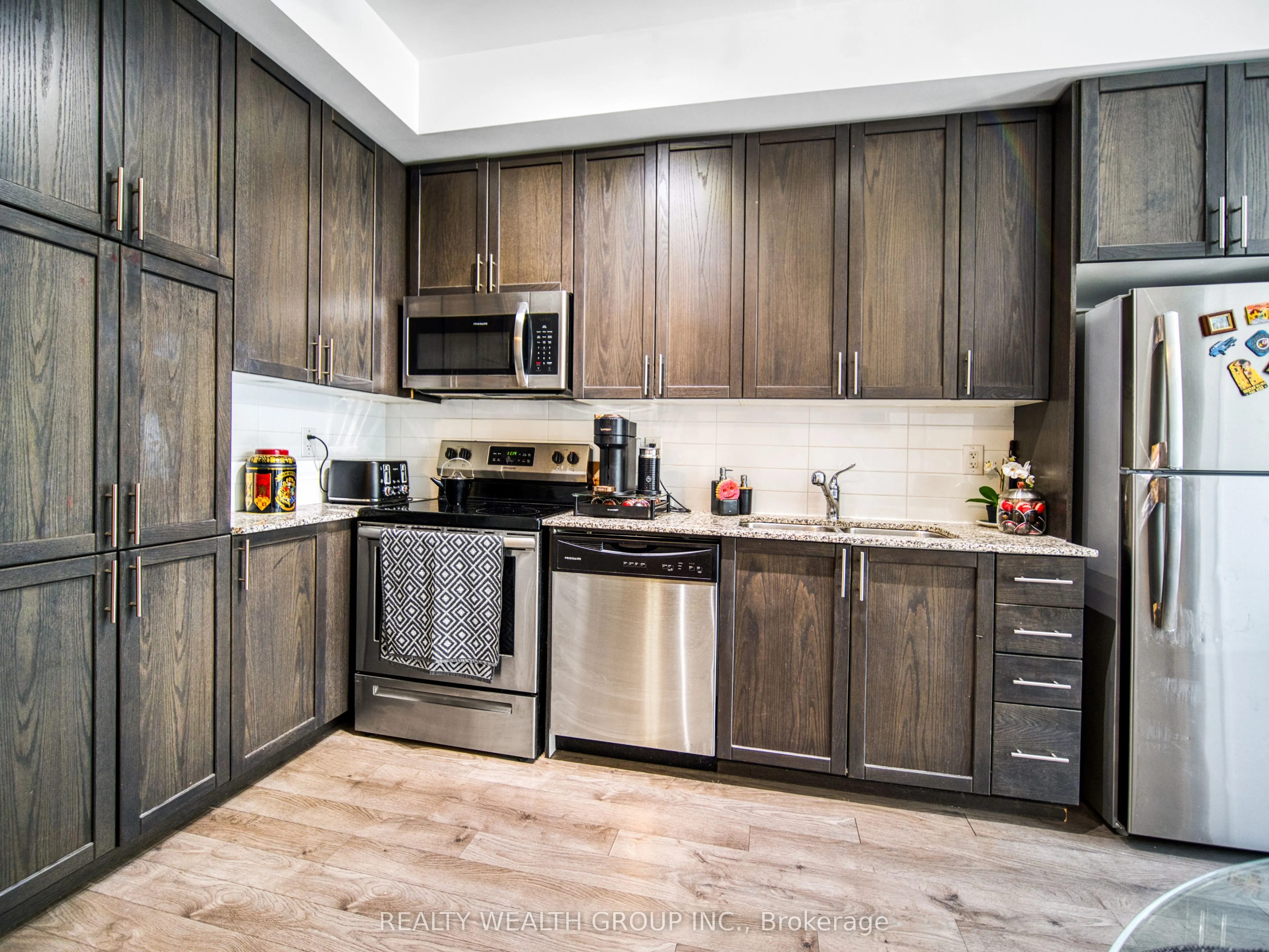 3091 Dufferin Street, #610