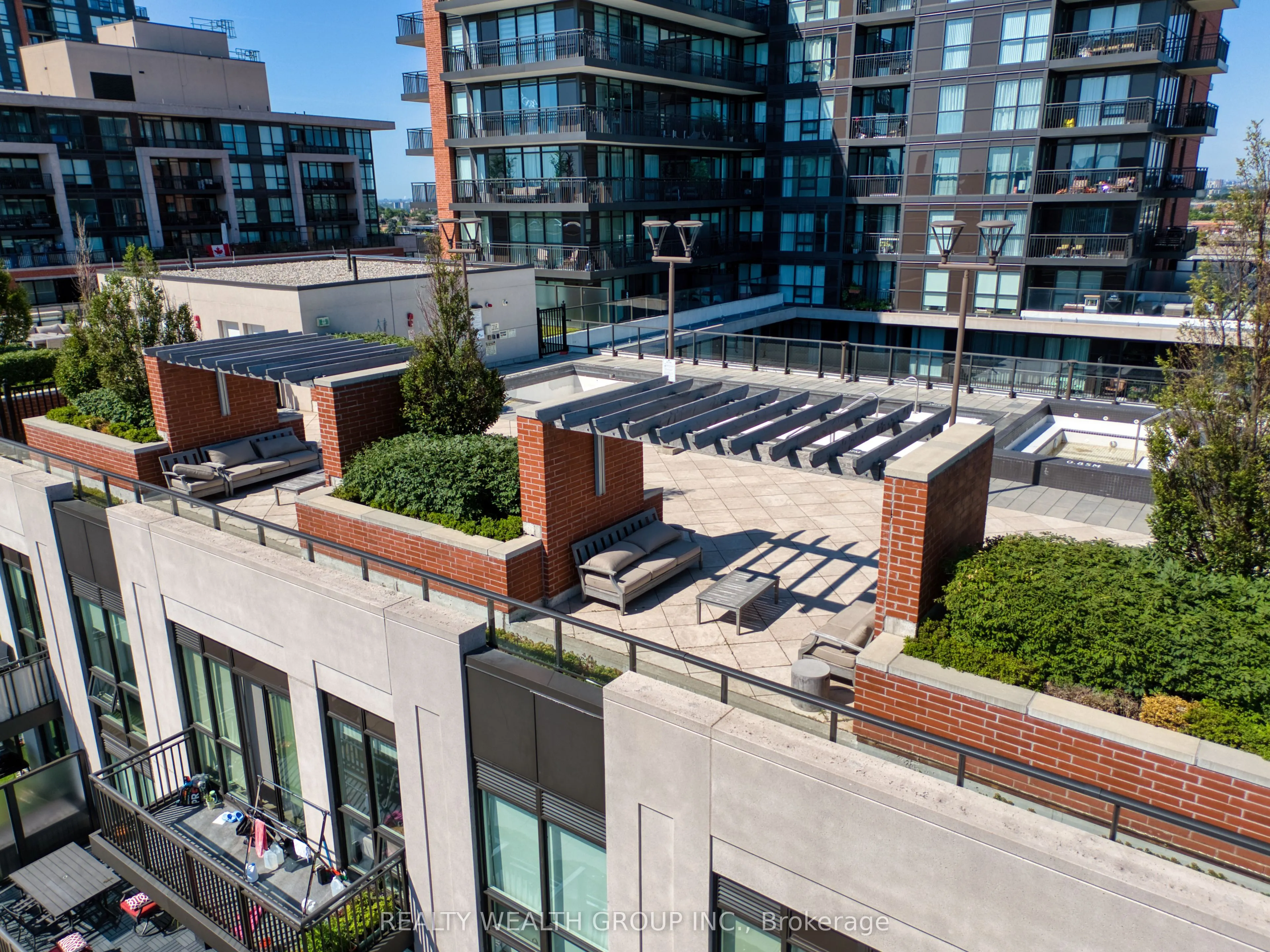 3091 Dufferin Street, #610