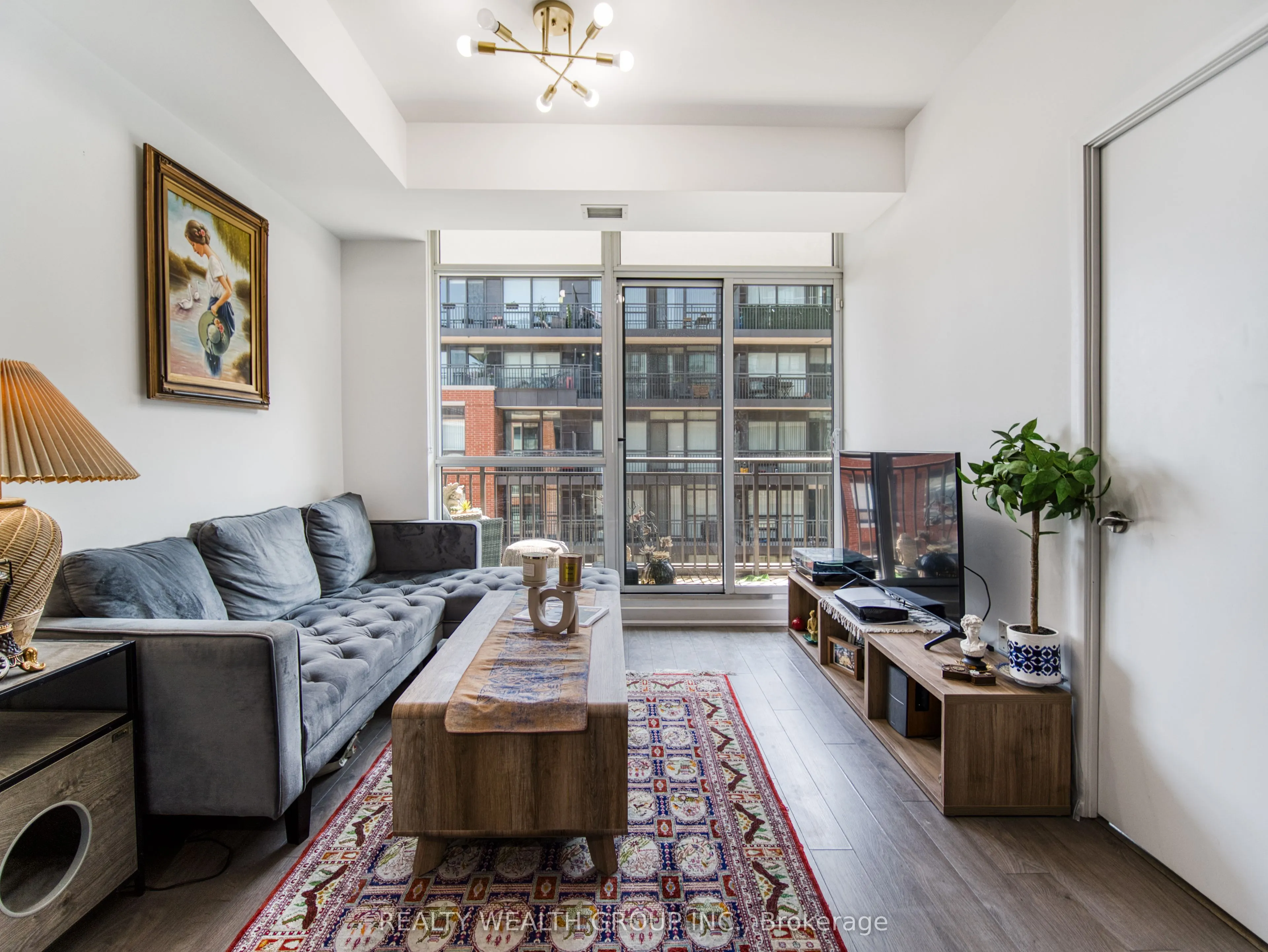 3091 Dufferin Street, #610