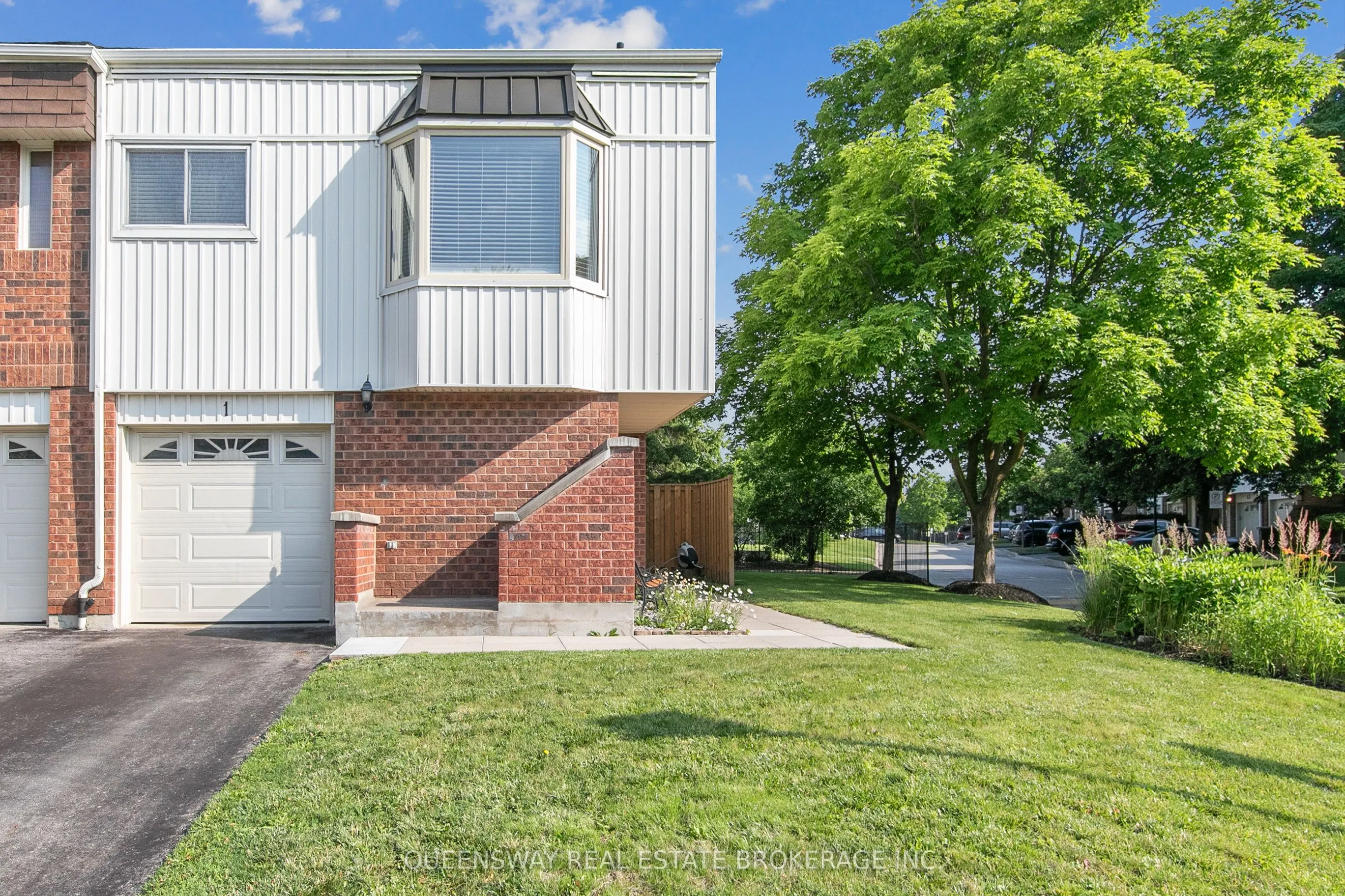 6520 Corfu Road, #1