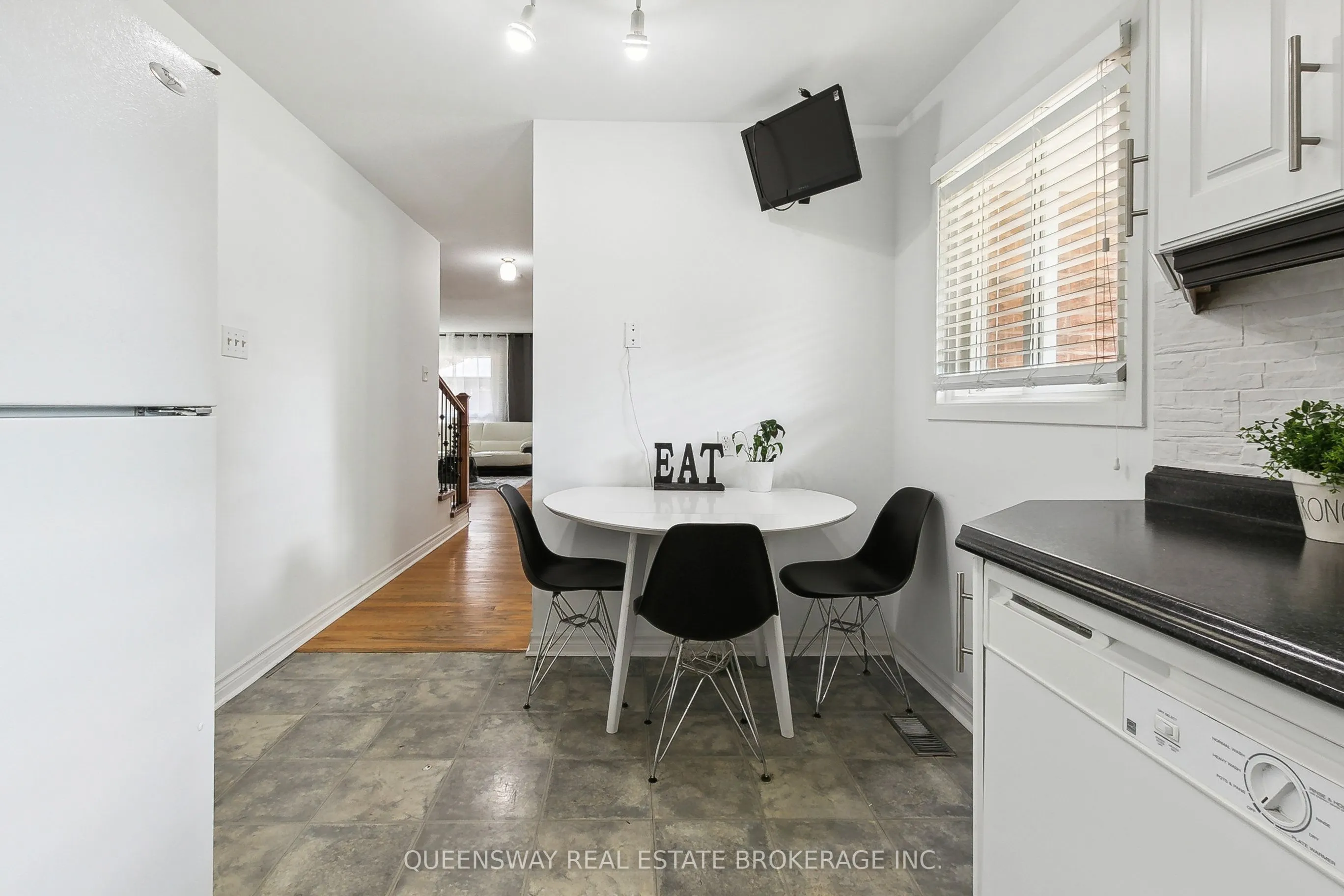 6520 Corfu Road, #1