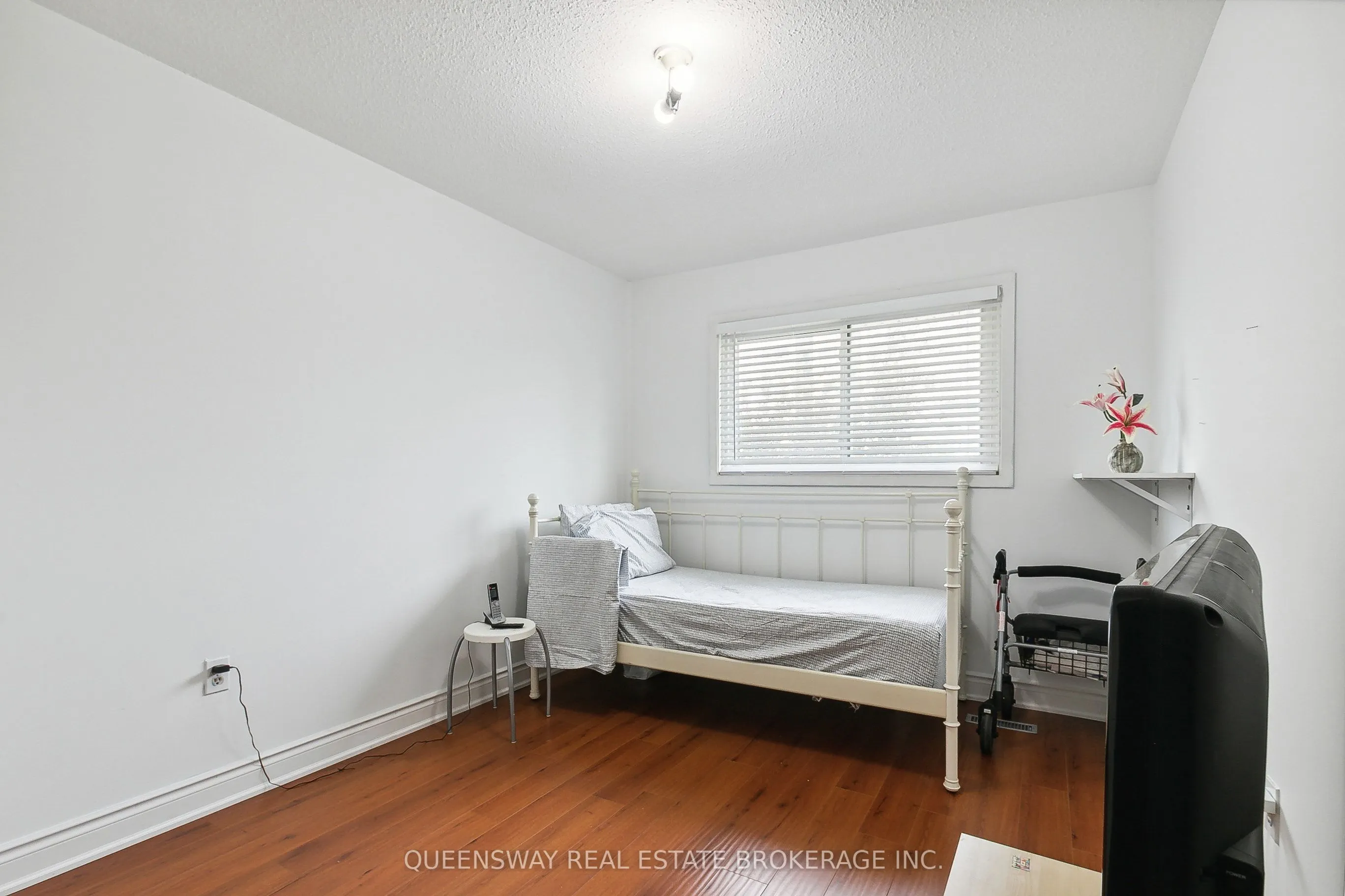 6520 Corfu Road, #1