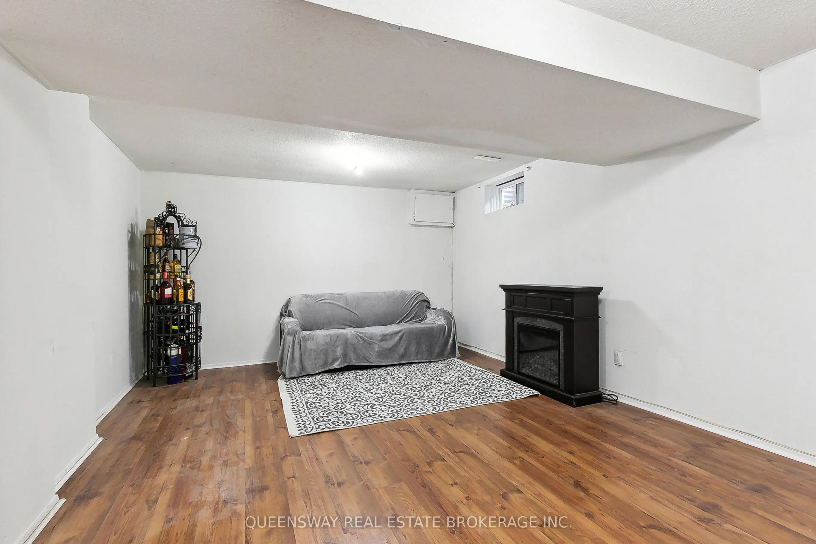 6520 Corfu Road, #1