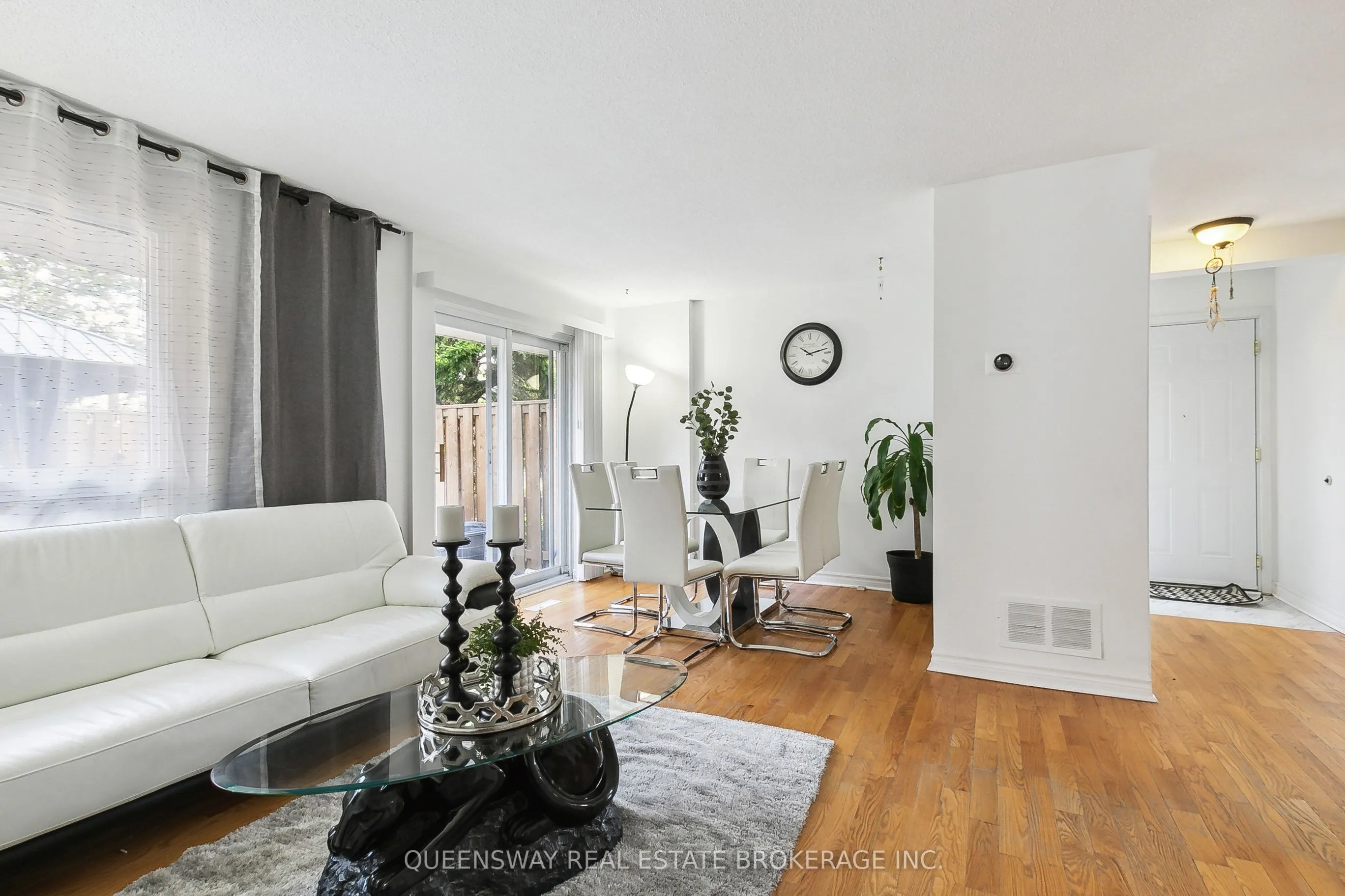 6520 Corfu Road, #1