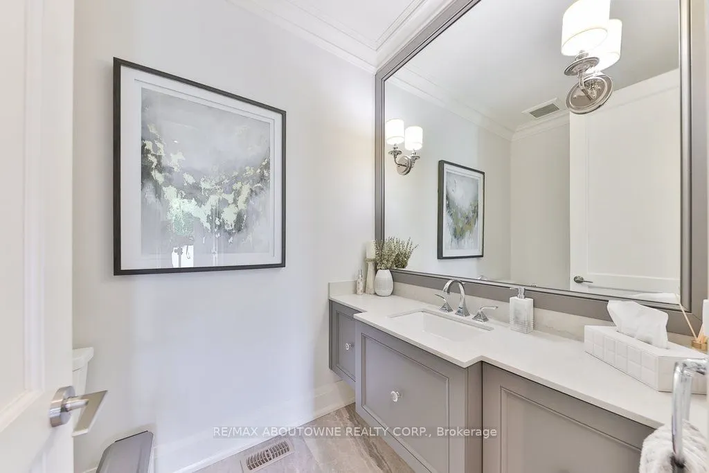 408 Saville Crescent