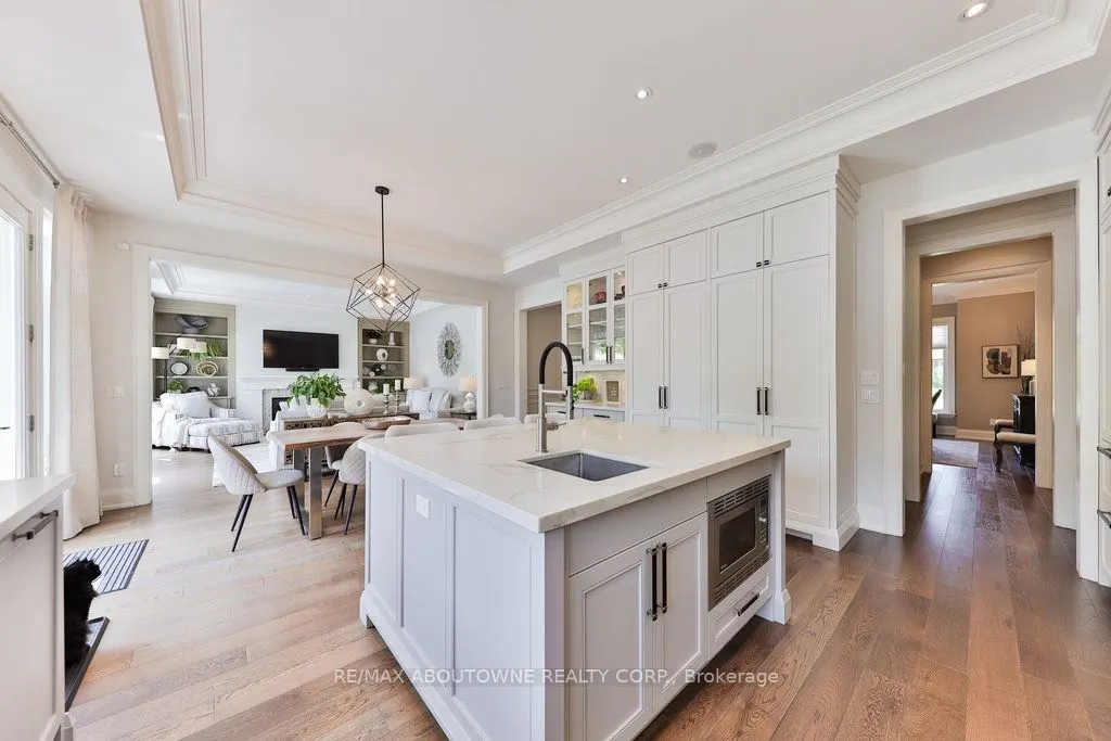 408 Saville Crescent