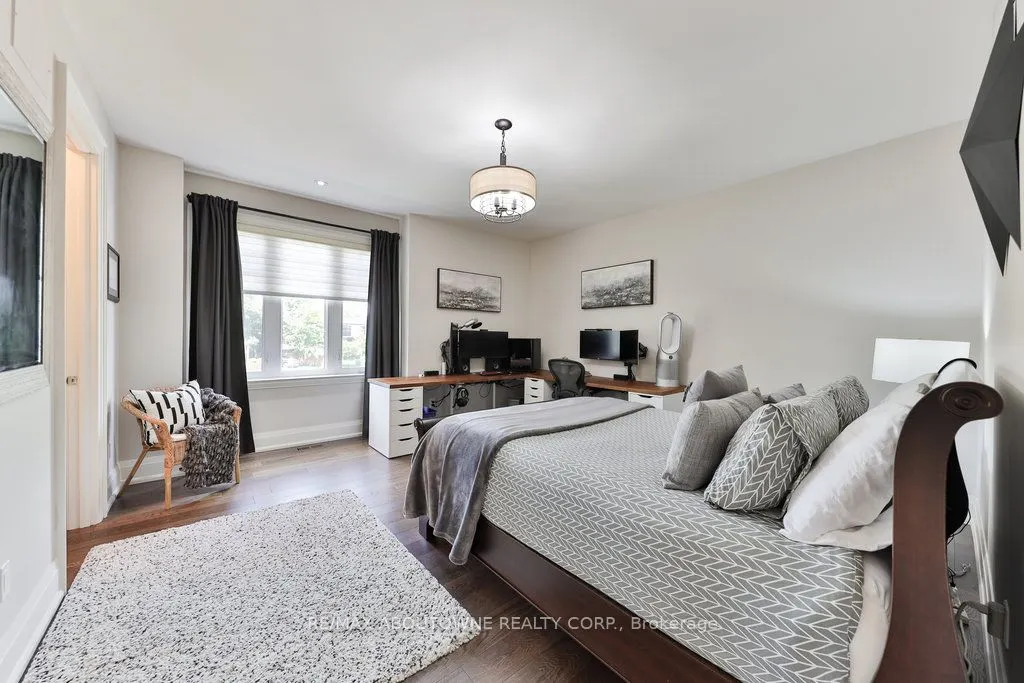 408 Saville Crescent