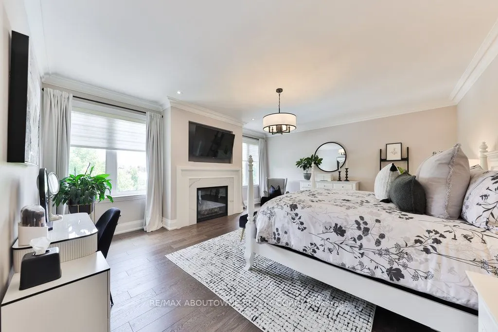 408 Saville Crescent
