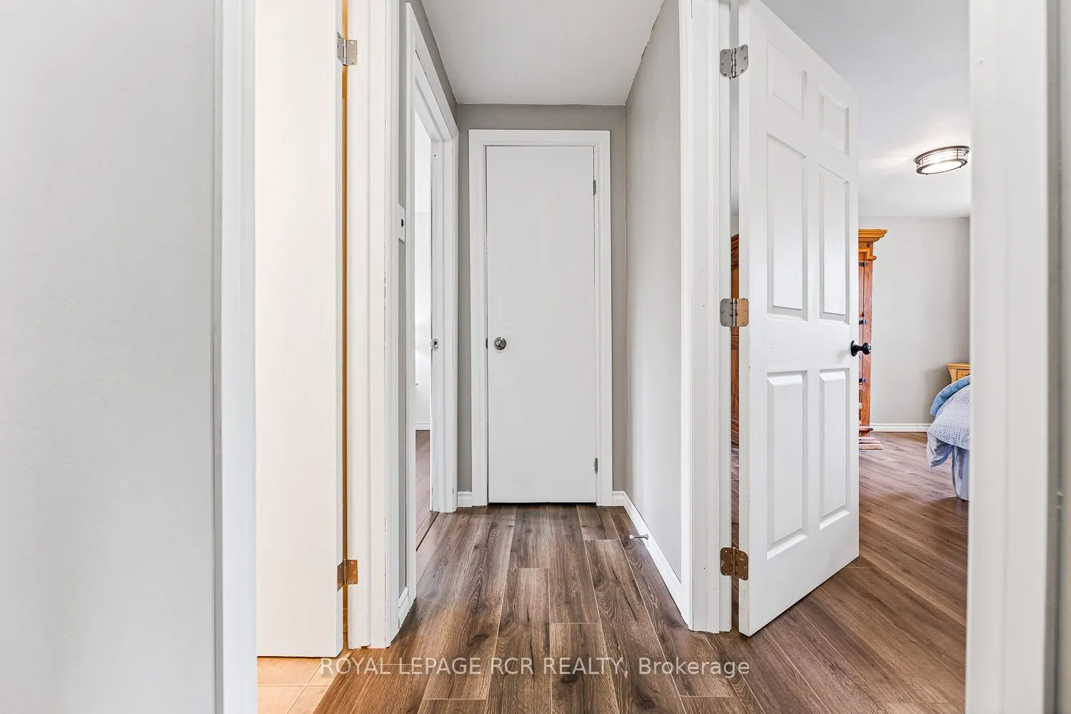 27 Rustic Crescent