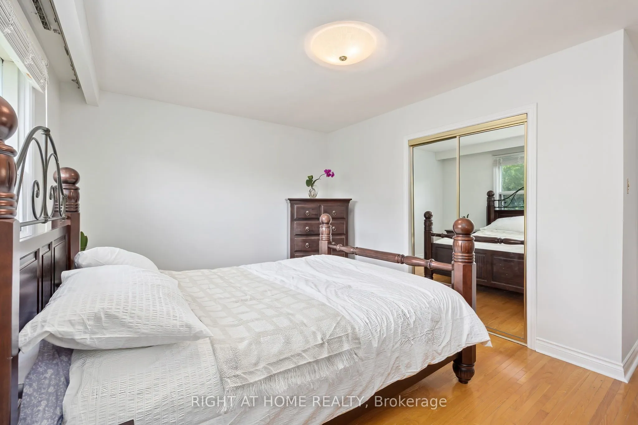 30 Hawthorne Road