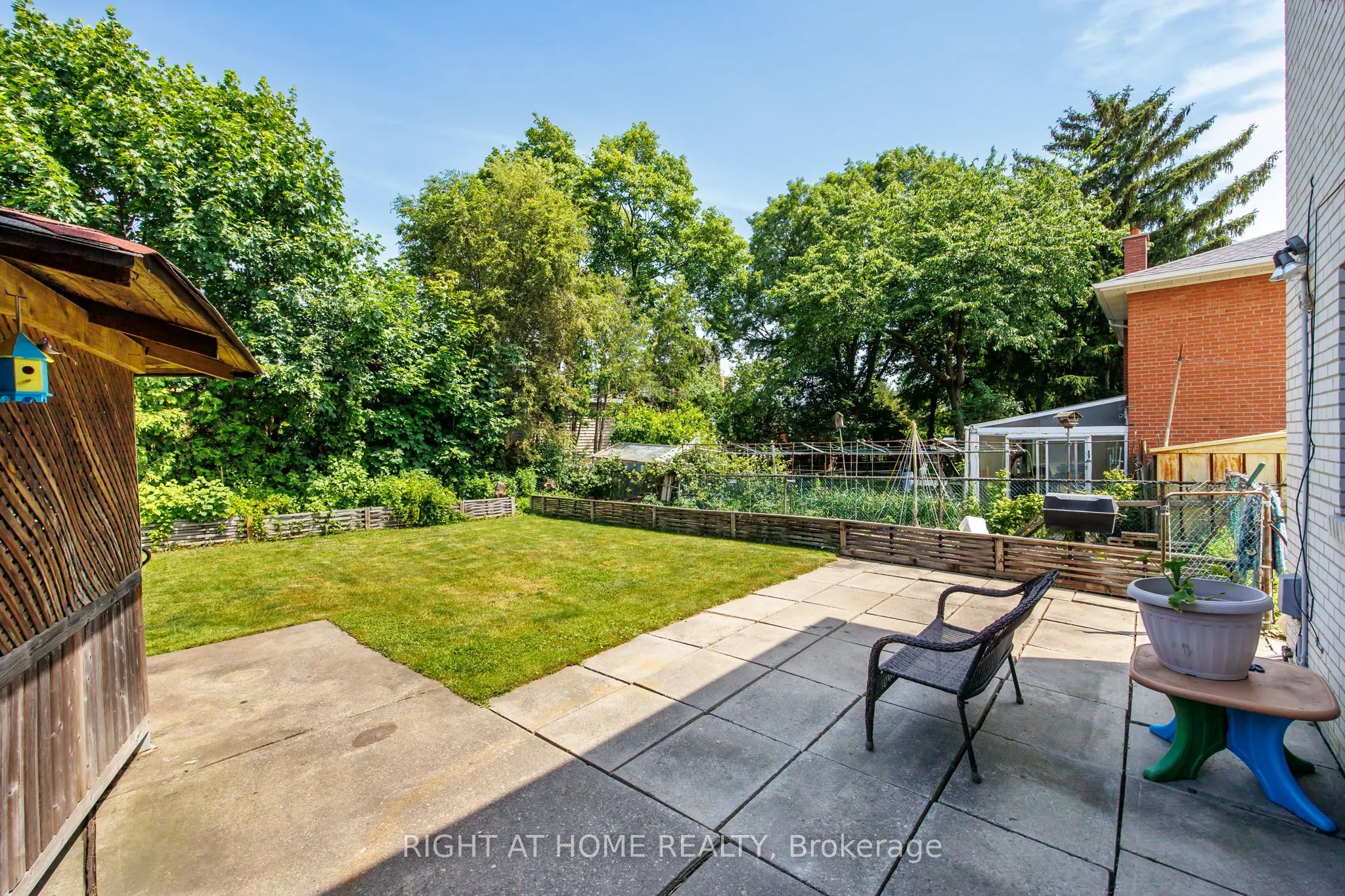 30 Hawthorne Road
