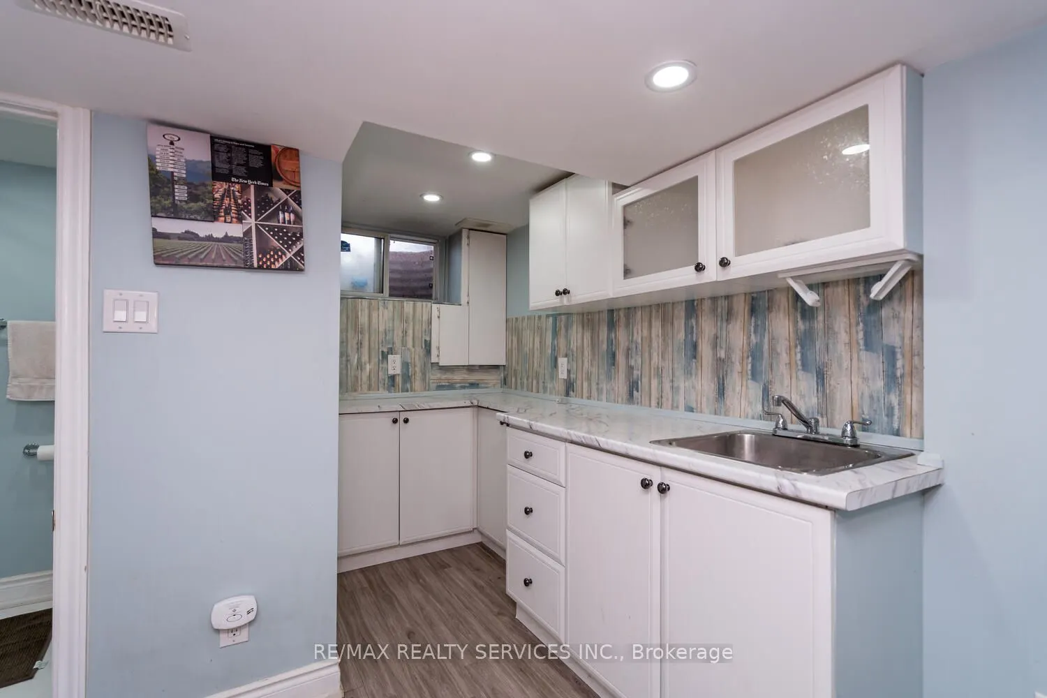 2825 Gananoque Drive, #58