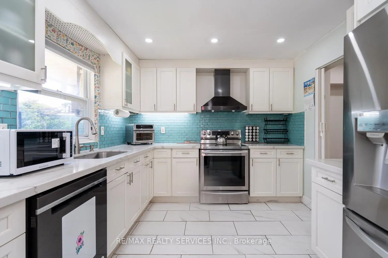 2825 Gananoque Drive, #58