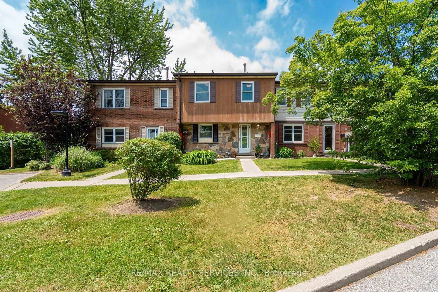 2825 Gananoque Drive, #58