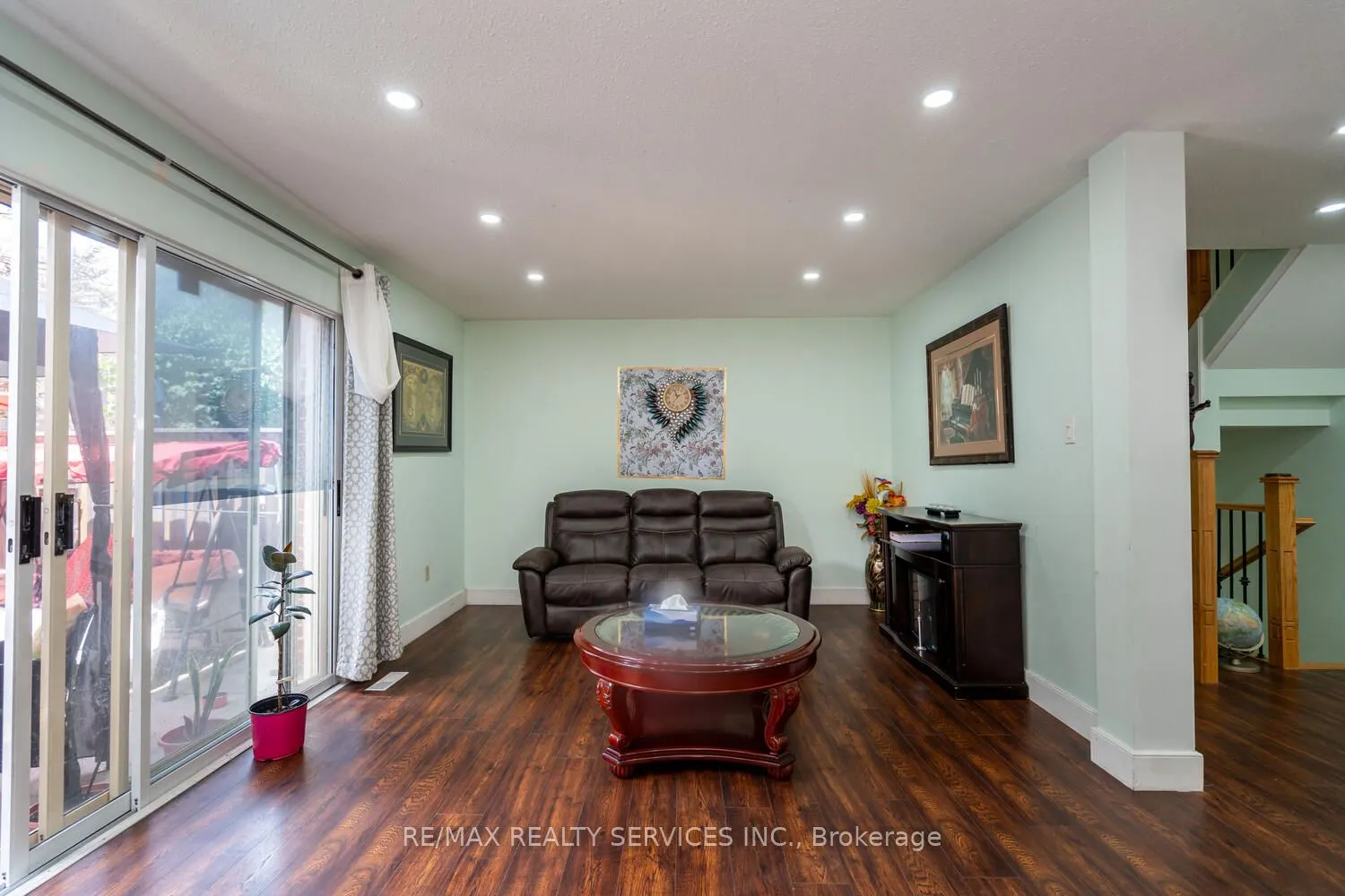 2825 Gananoque Drive, #58
