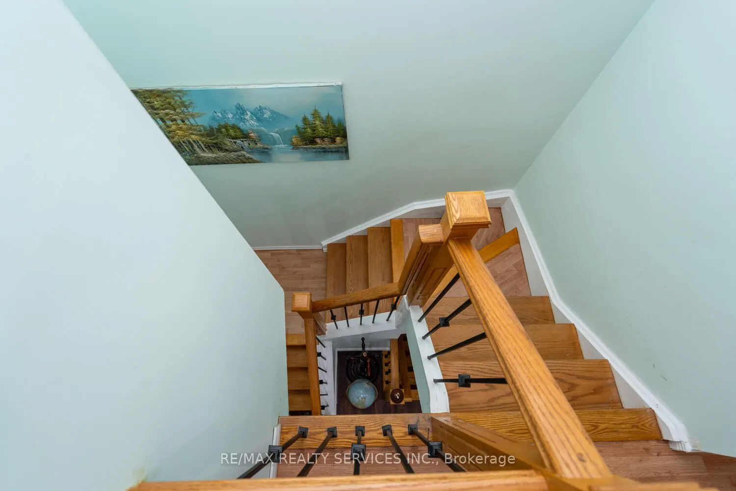 2825 Gananoque Drive, #58