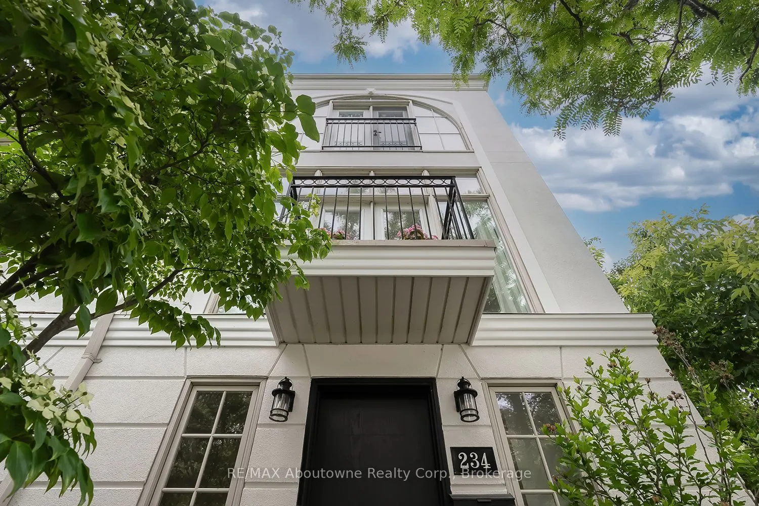 234 Randall Street