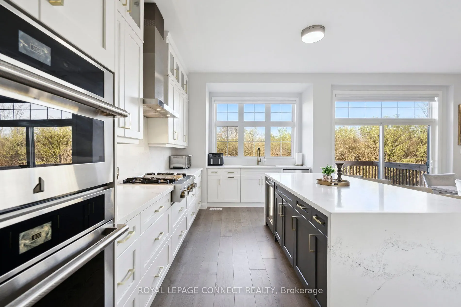 1428 Ford Strathy Crescent