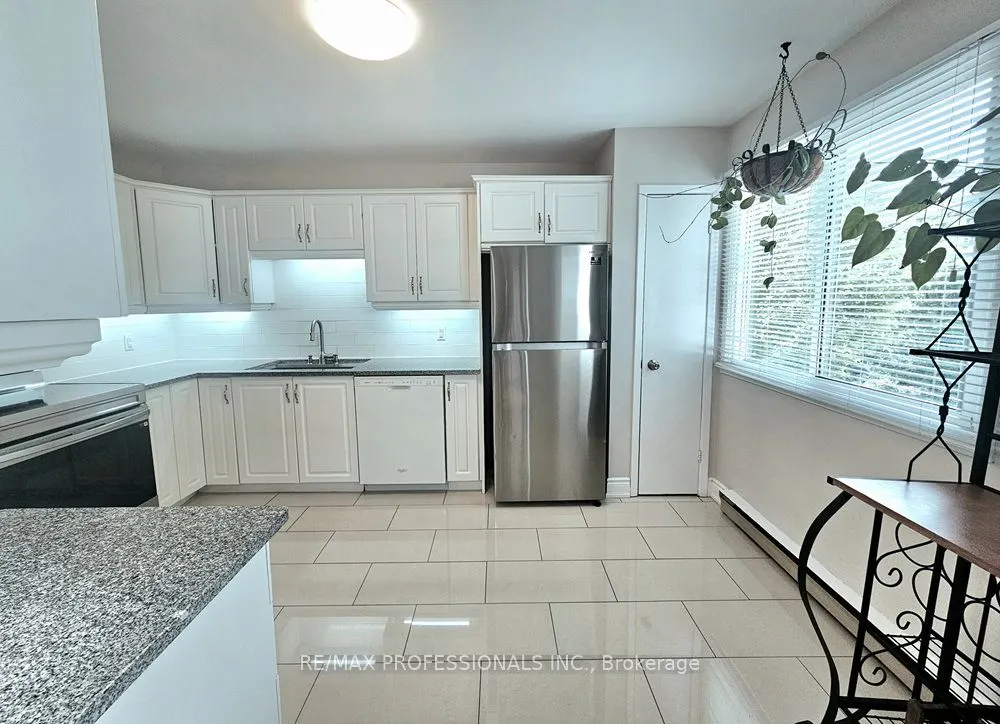 2651 Aquitaine Avenue, #40