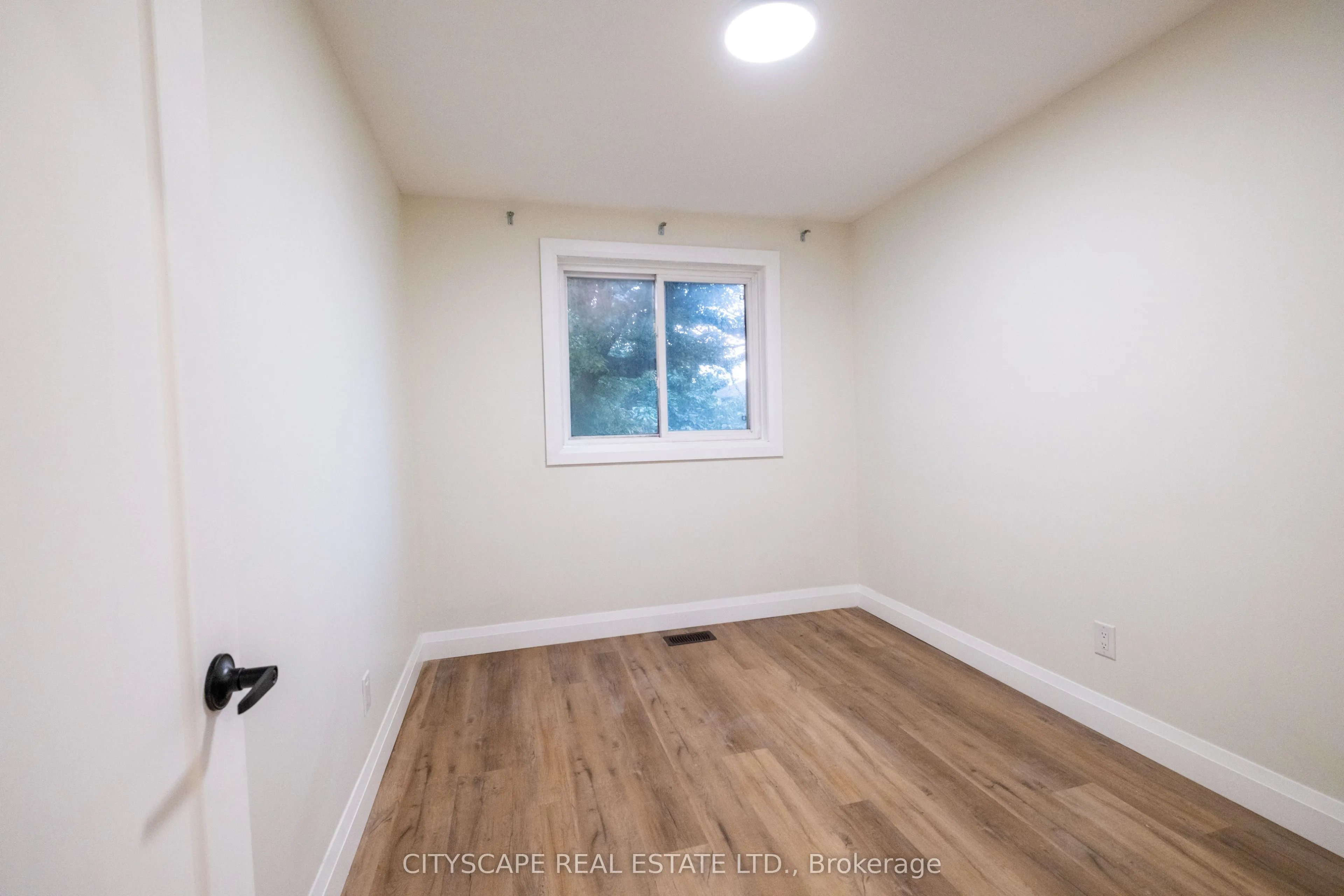 48 Clayhall Crescent
