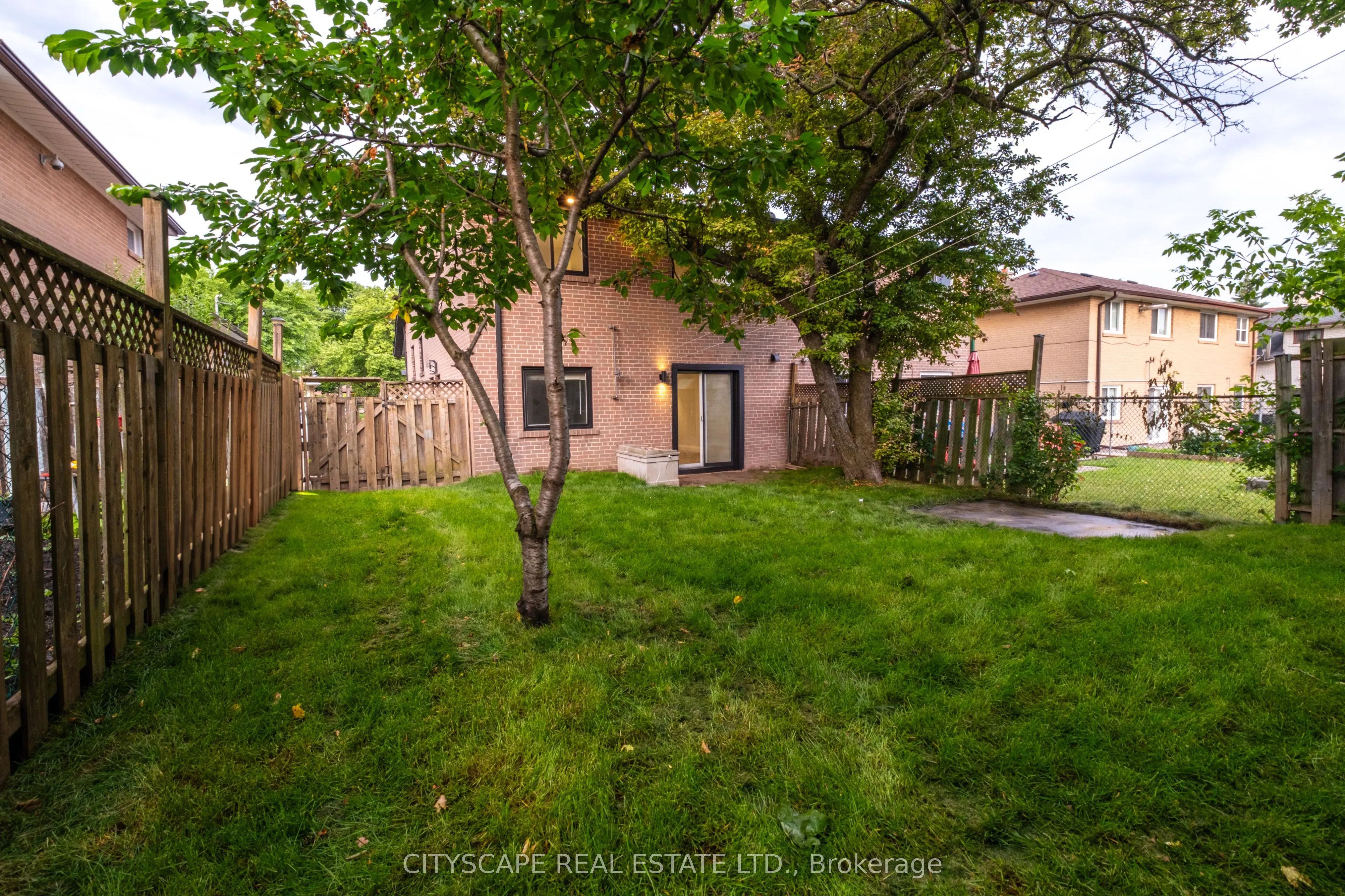 48 Clayhall Crescent