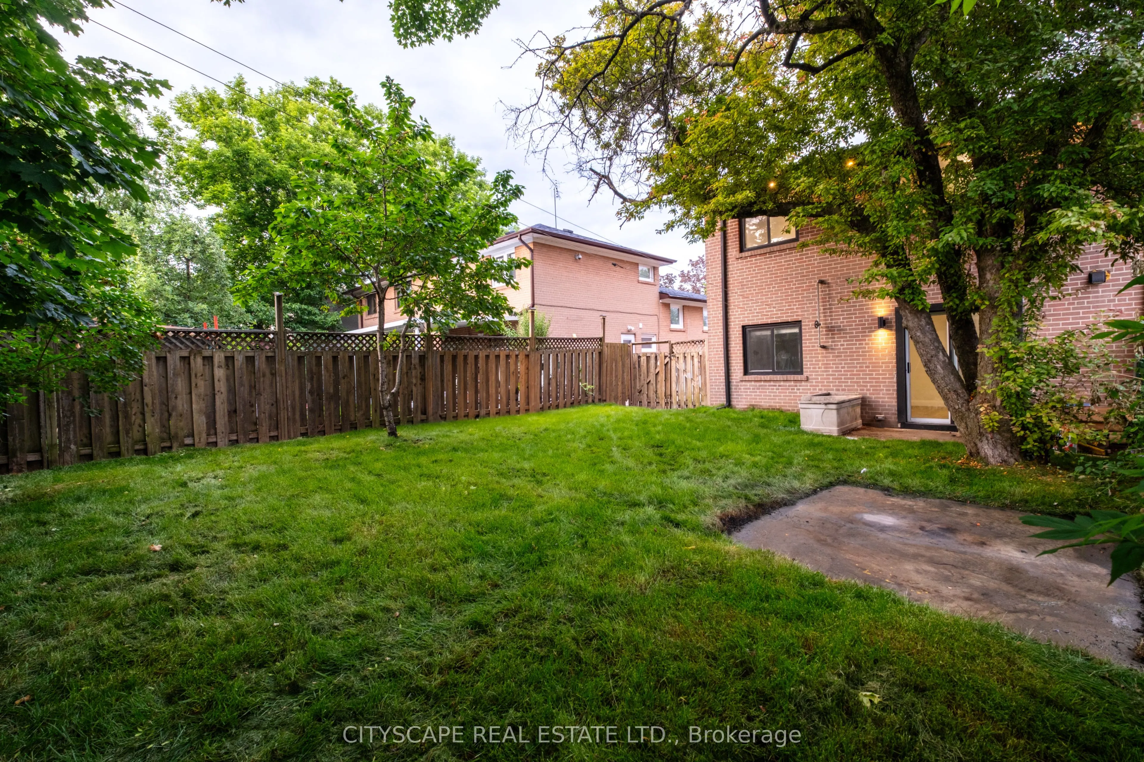 48 Clayhall Crescent
