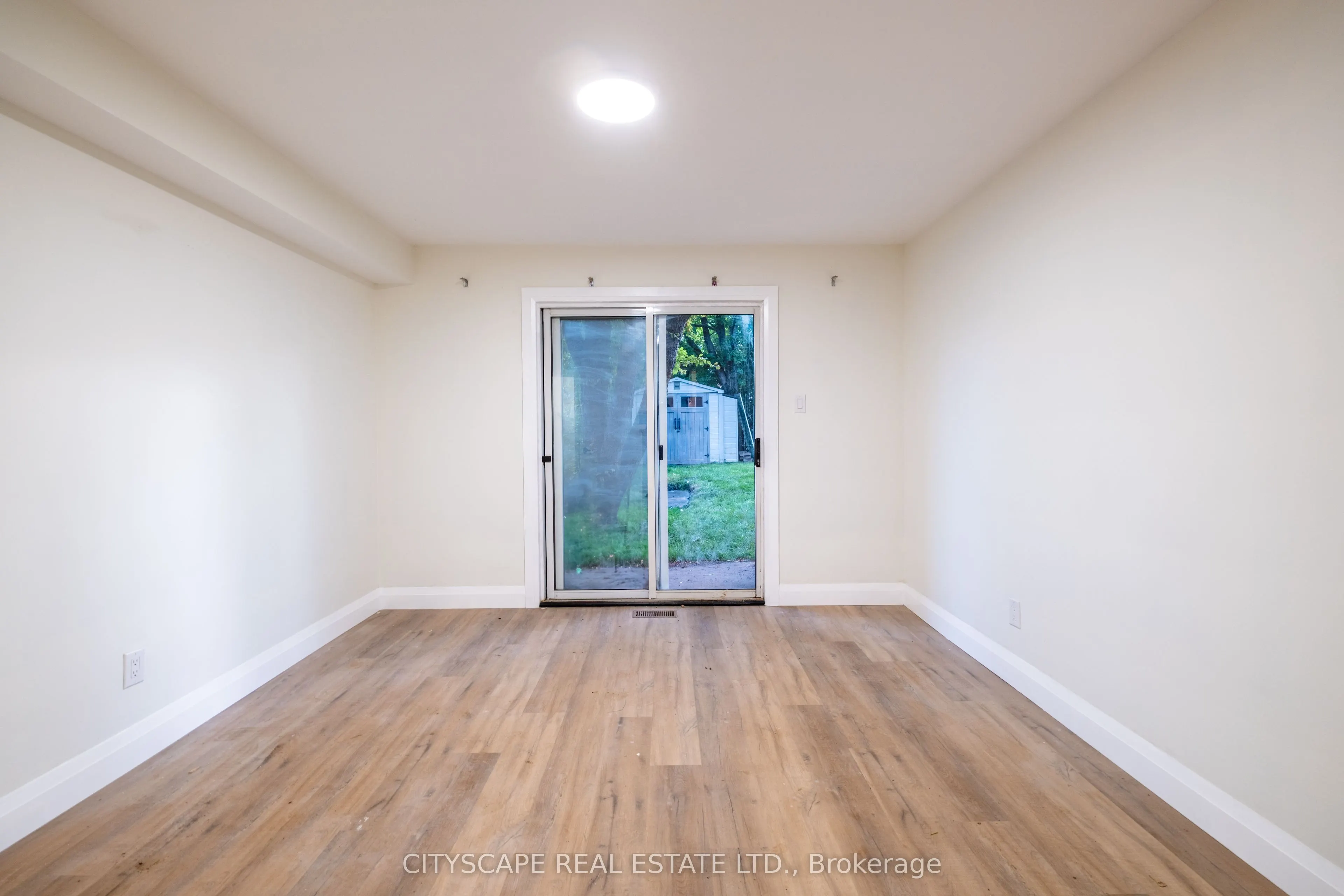 48 Clayhall Crescent