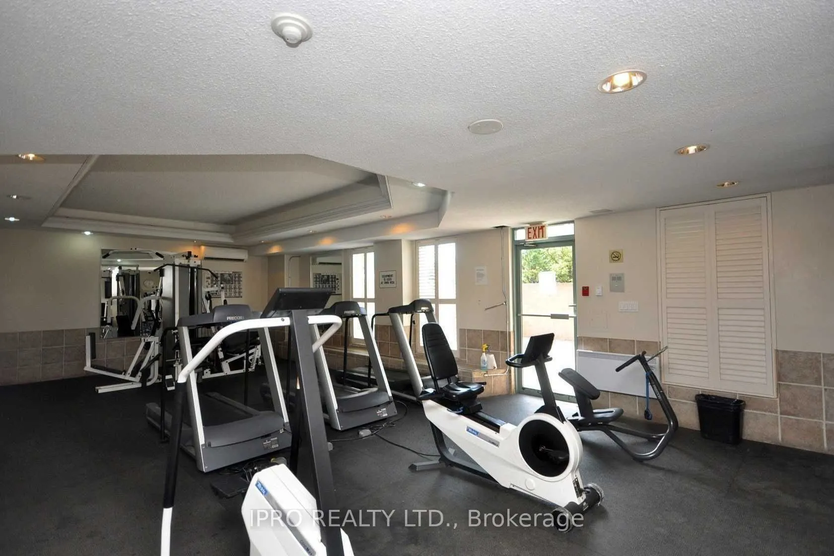 135 hillcrest Avenue, #2208