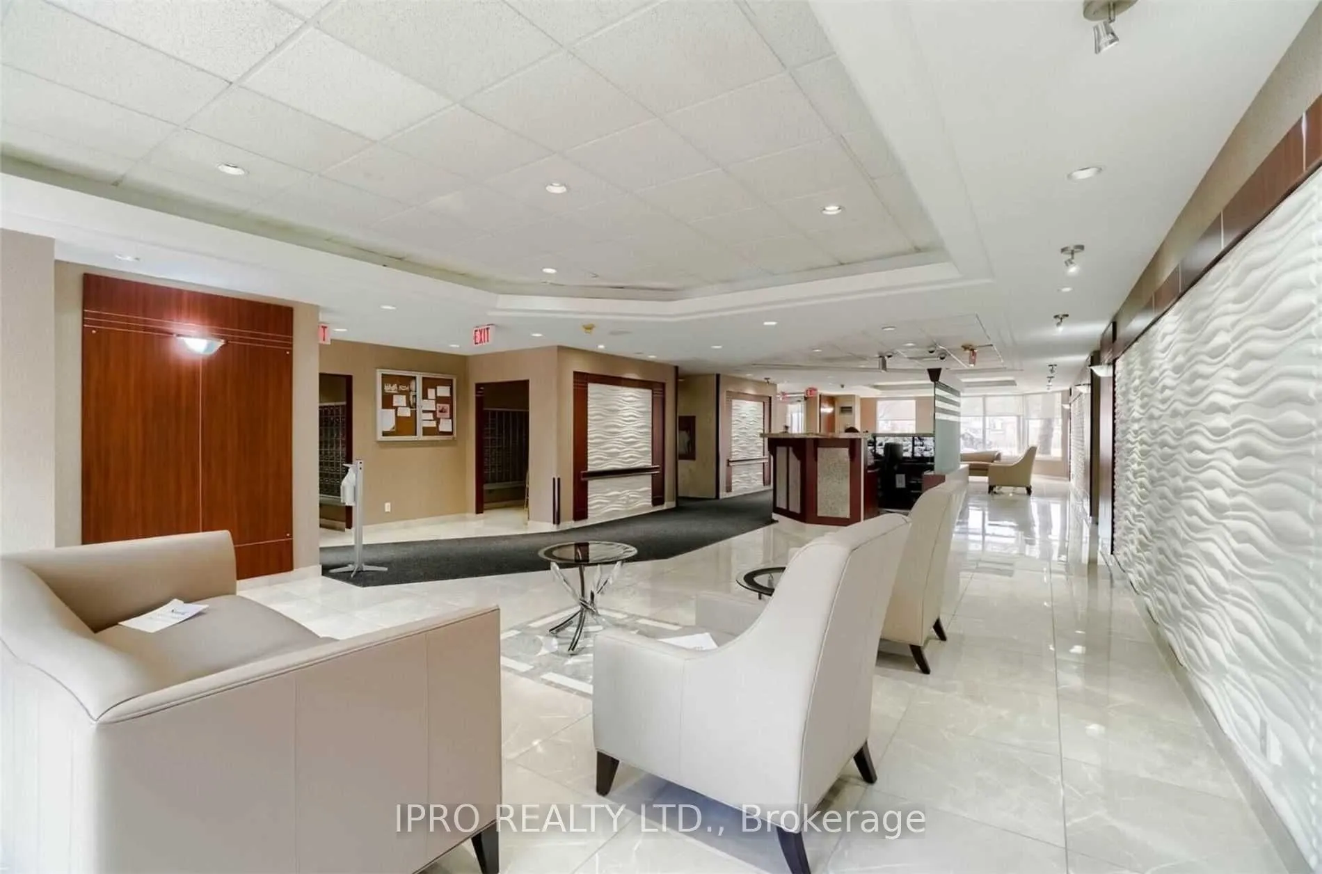 135 hillcrest Avenue, #2208