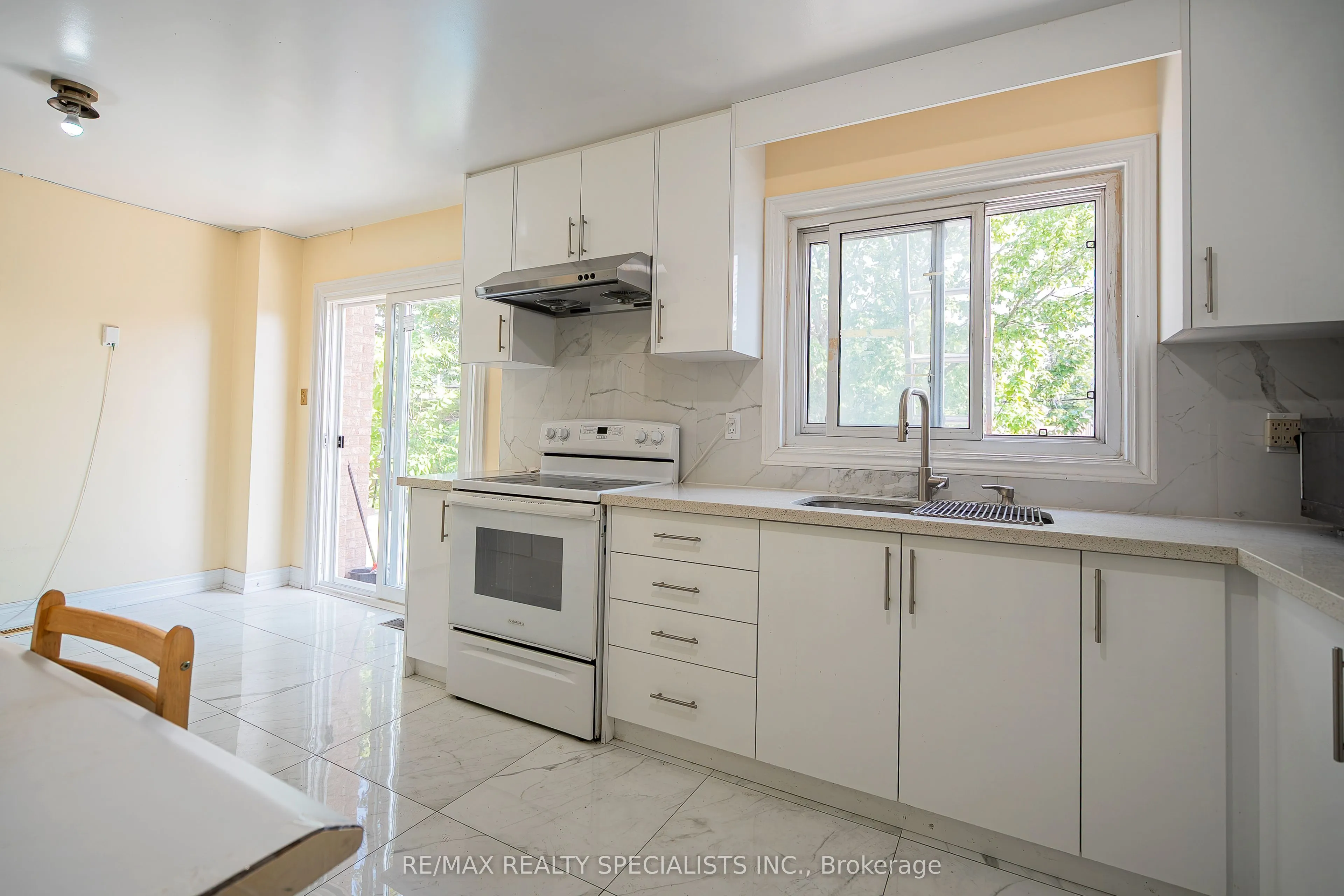 25 Auburn Avenue