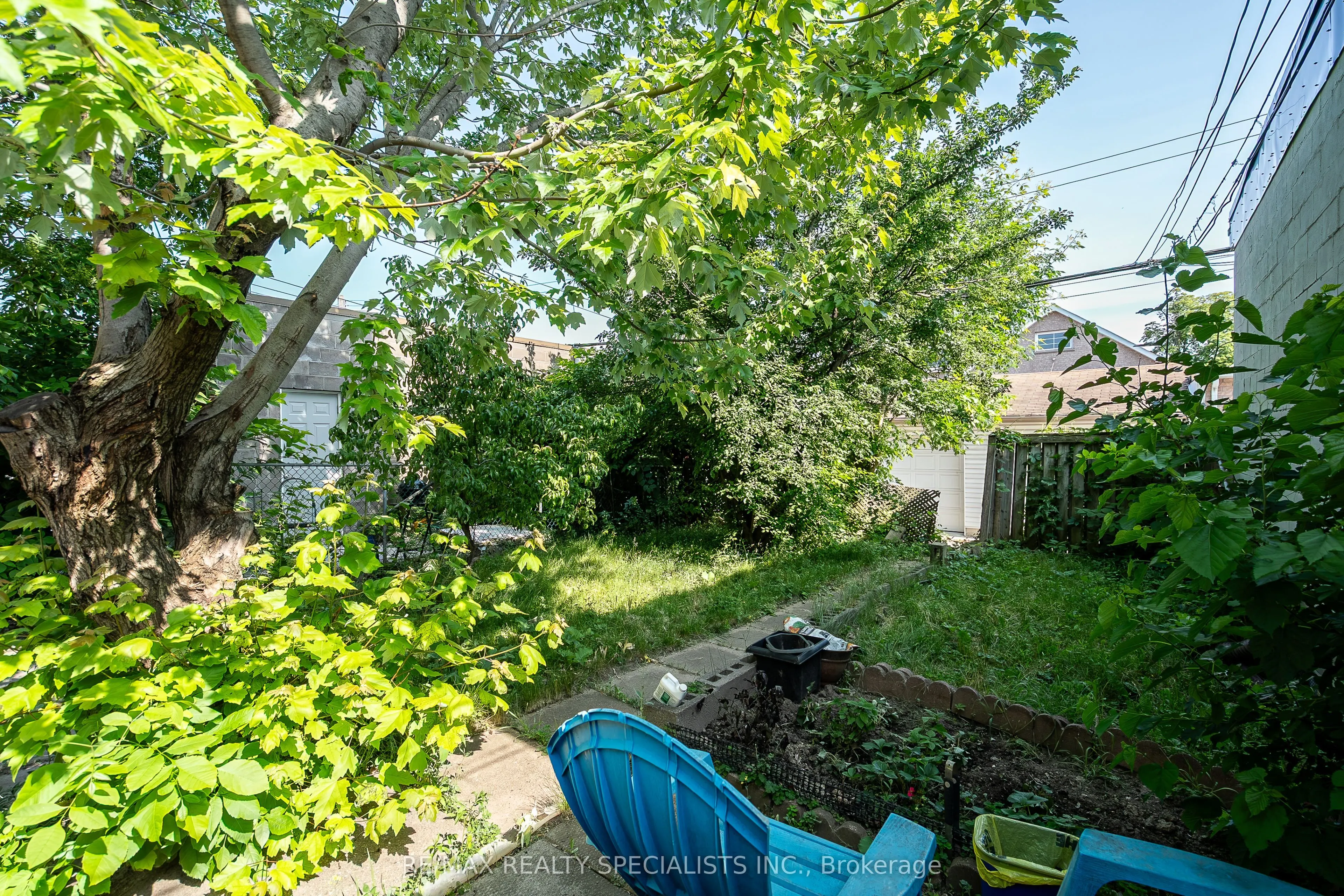 25 Auburn Avenue