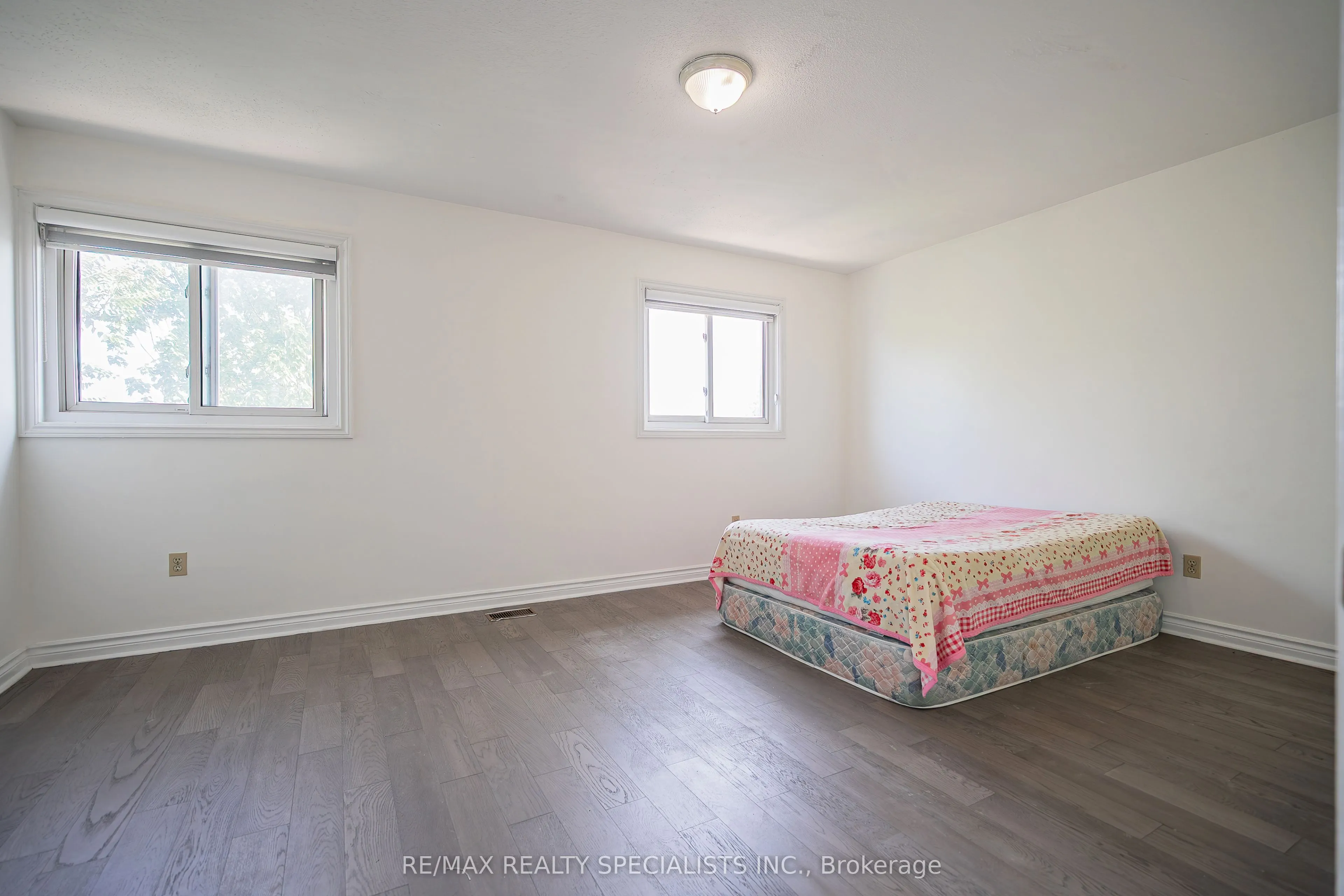 25 Auburn Avenue