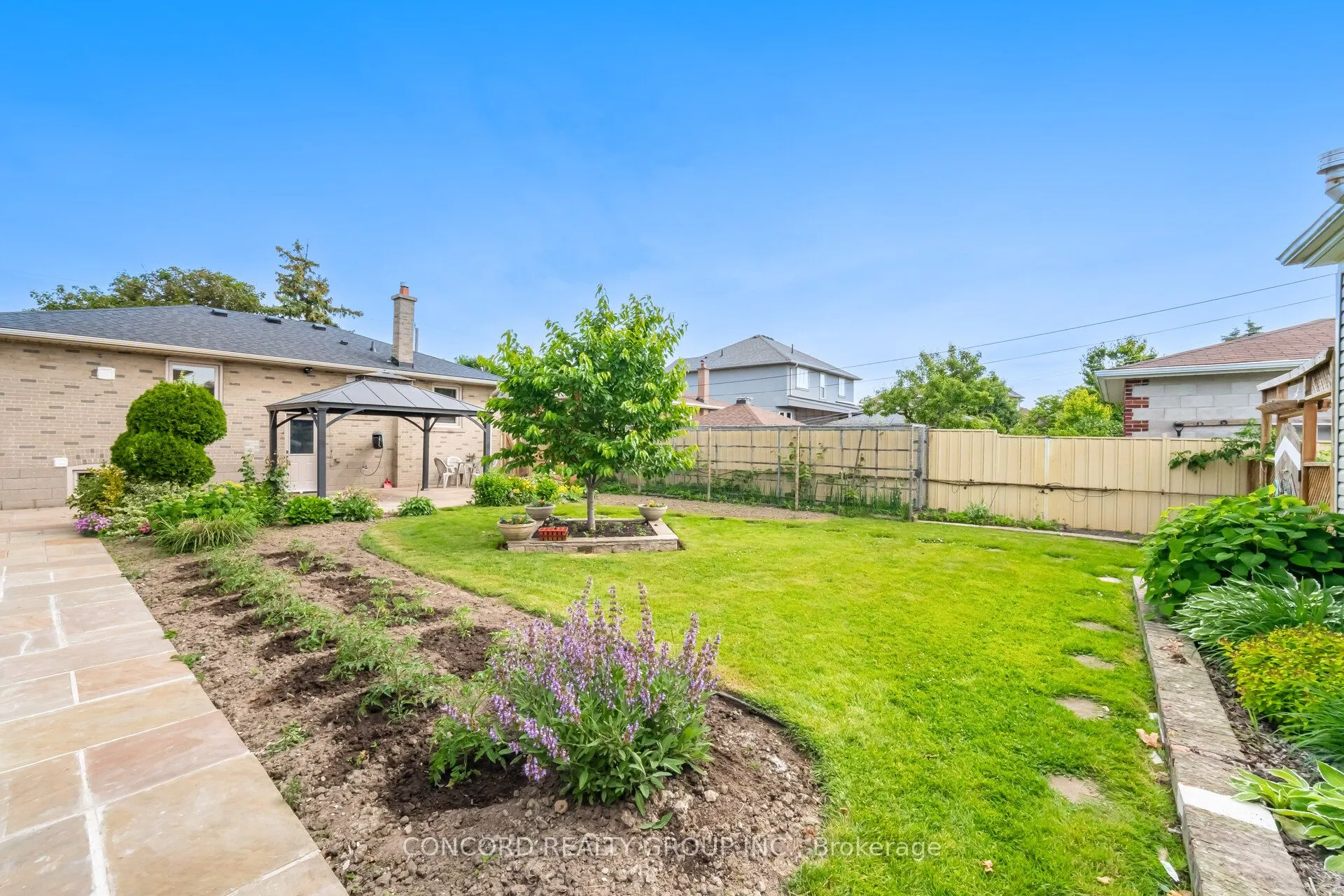 125 Plewes Road