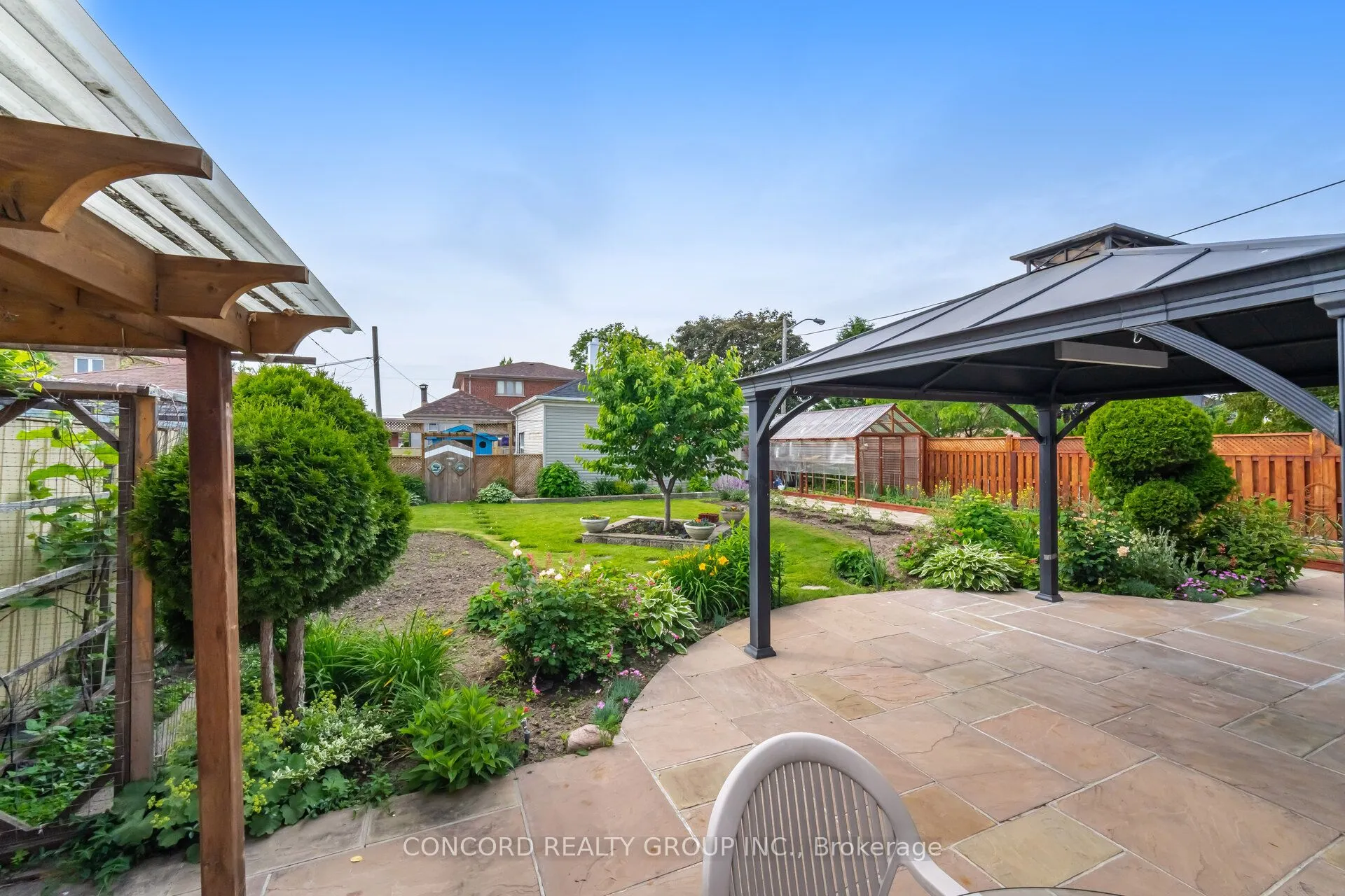 125 Plewes Road