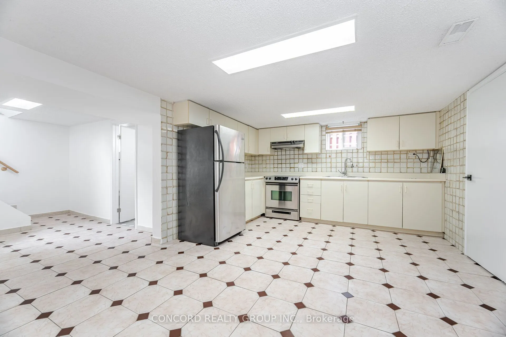 125 Plewes Road