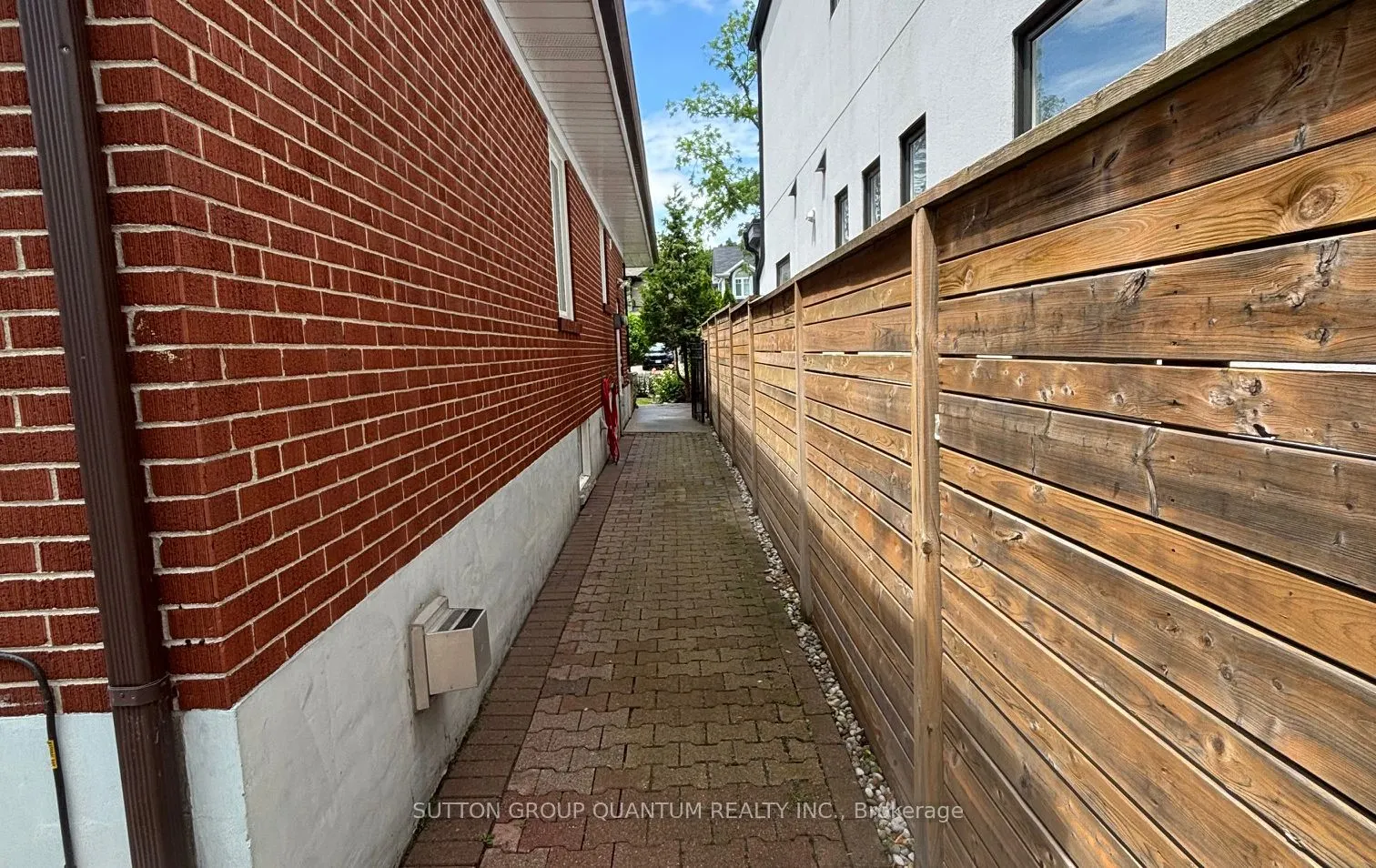 61 Forest Avenue