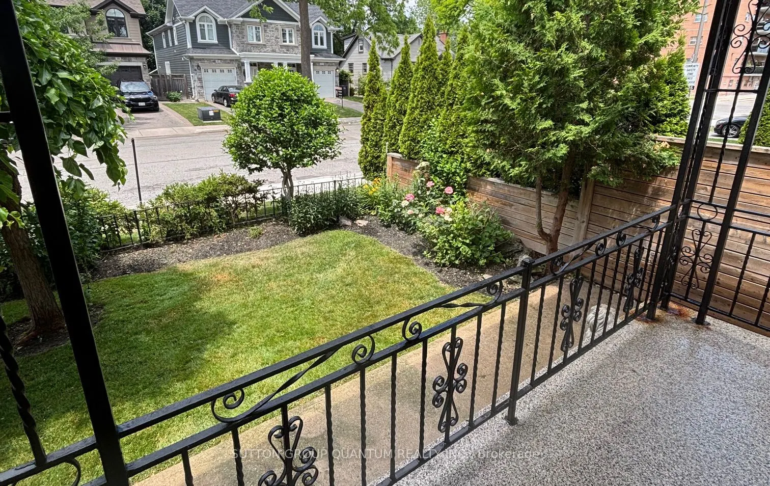61 Forest Avenue