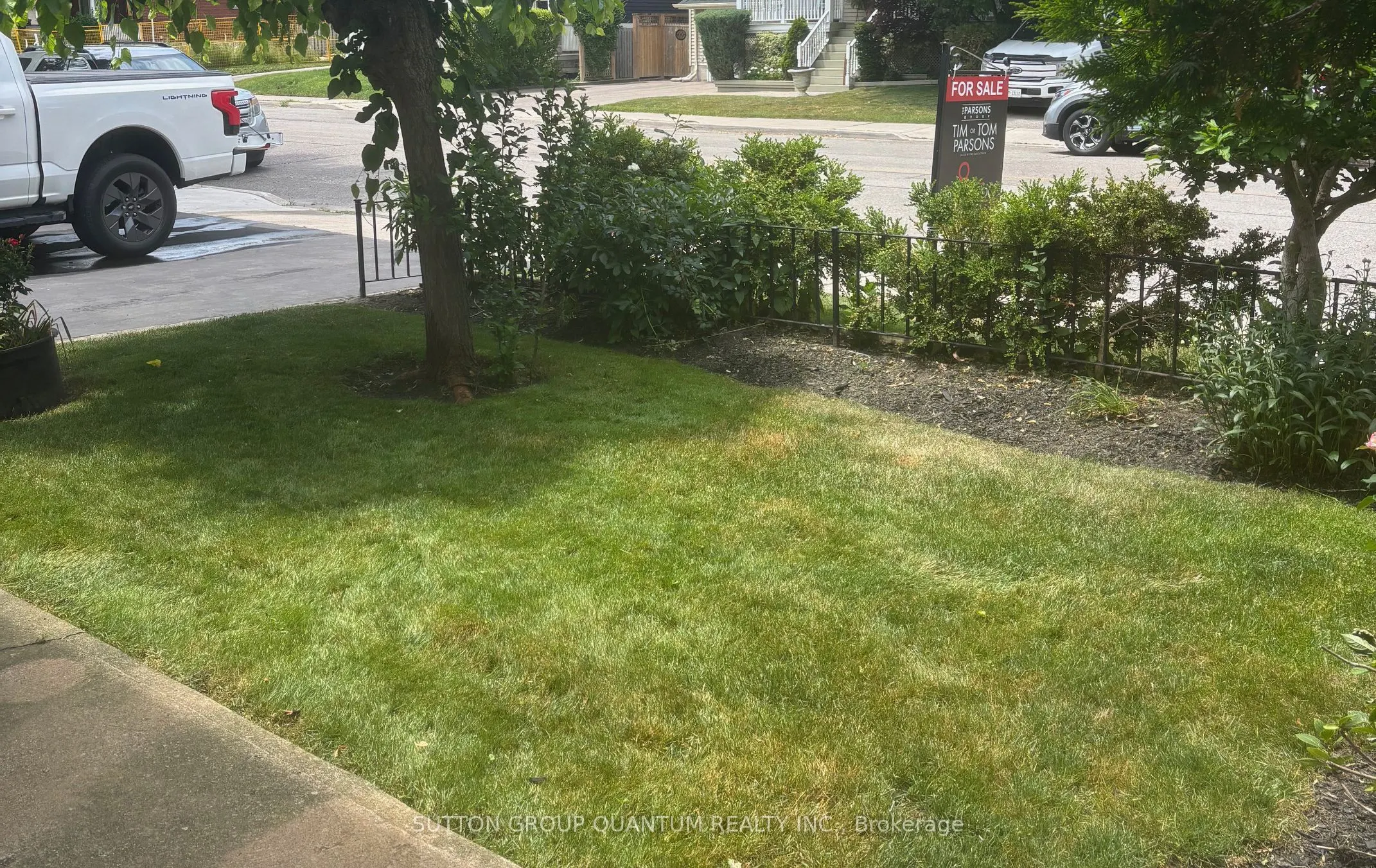 61 Forest Avenue