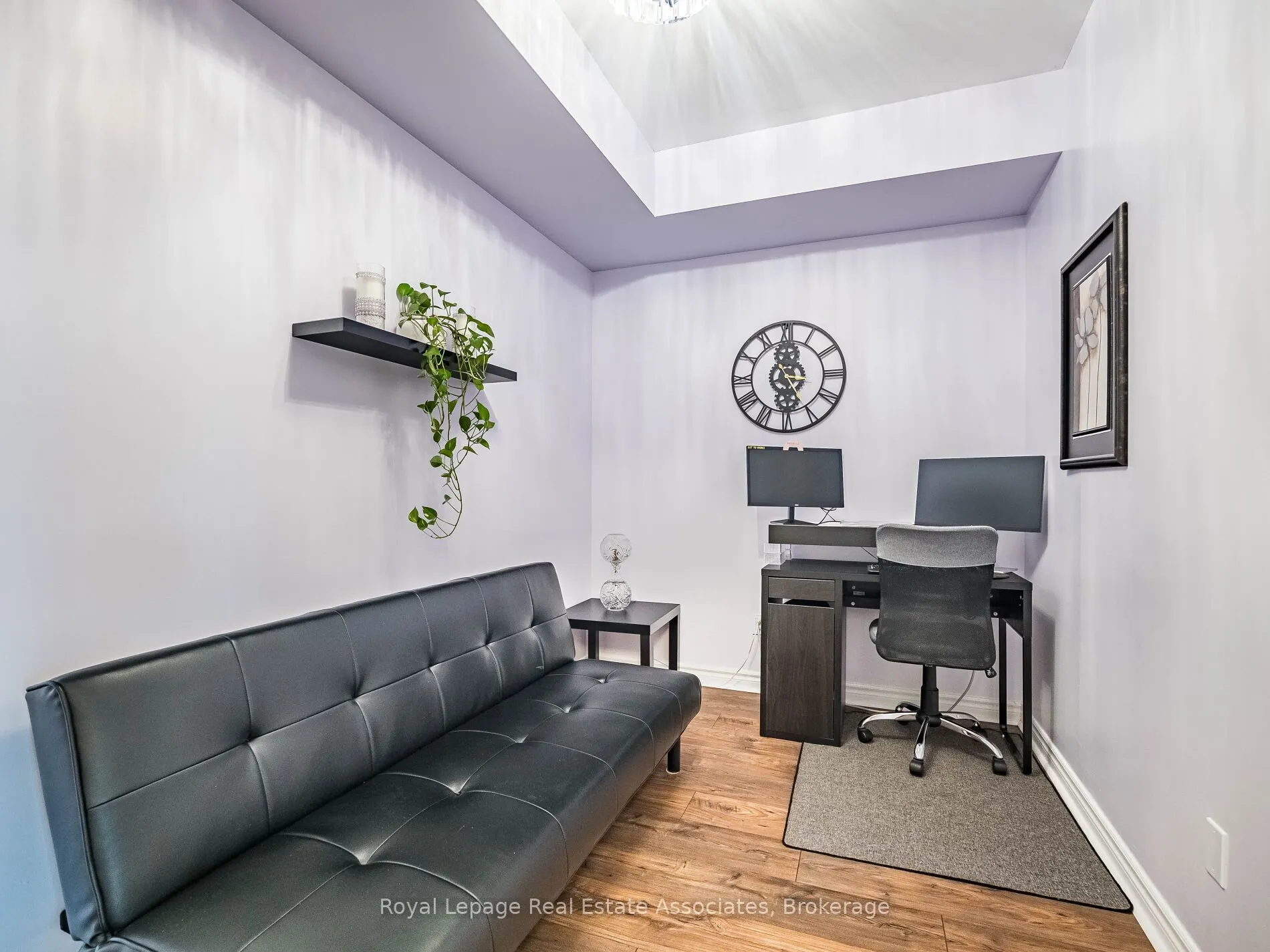 3865 Lake Shore Boulevard W, #401