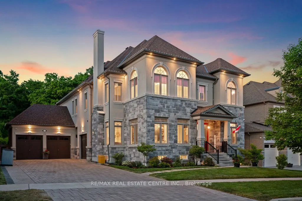 10 Crown Forest Court